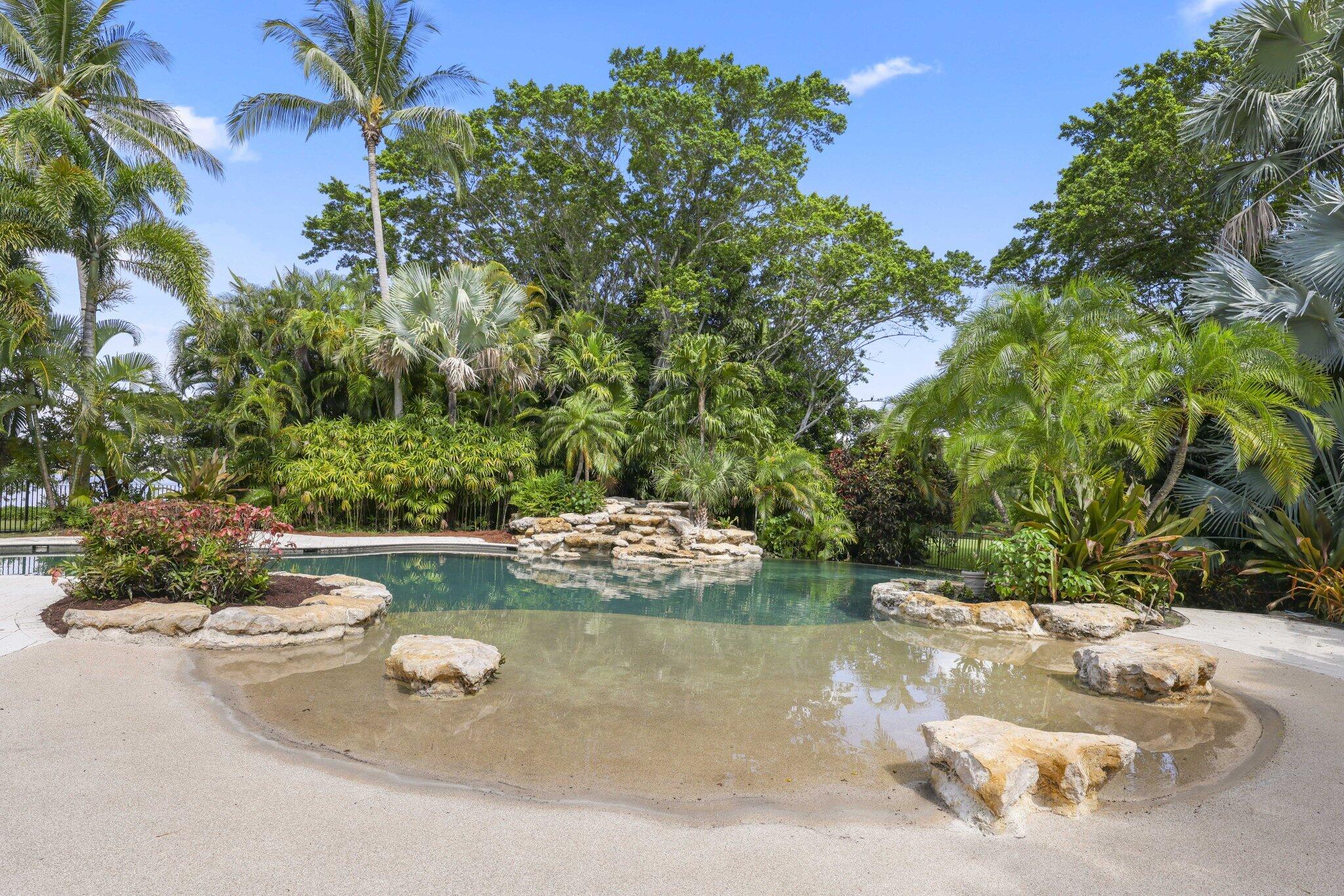 6001 Le Lac Road Property Photo 31