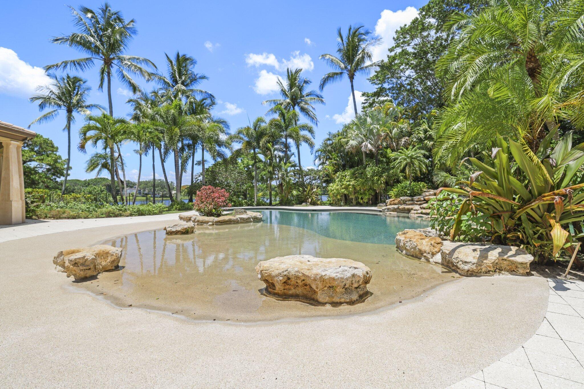 6001 Le Lac Road Property Photo 32