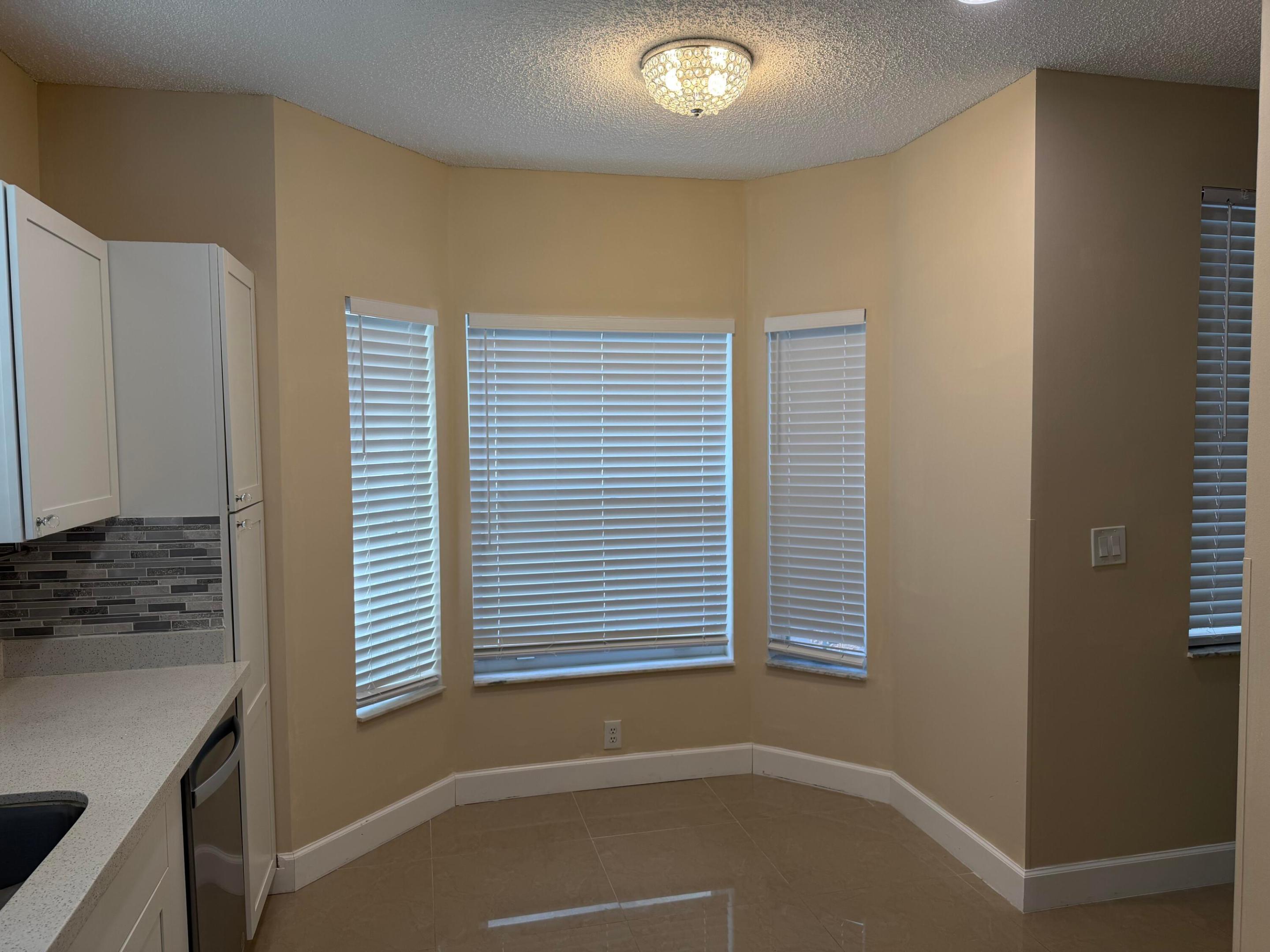 940 Doveplum Court Property Photo 4