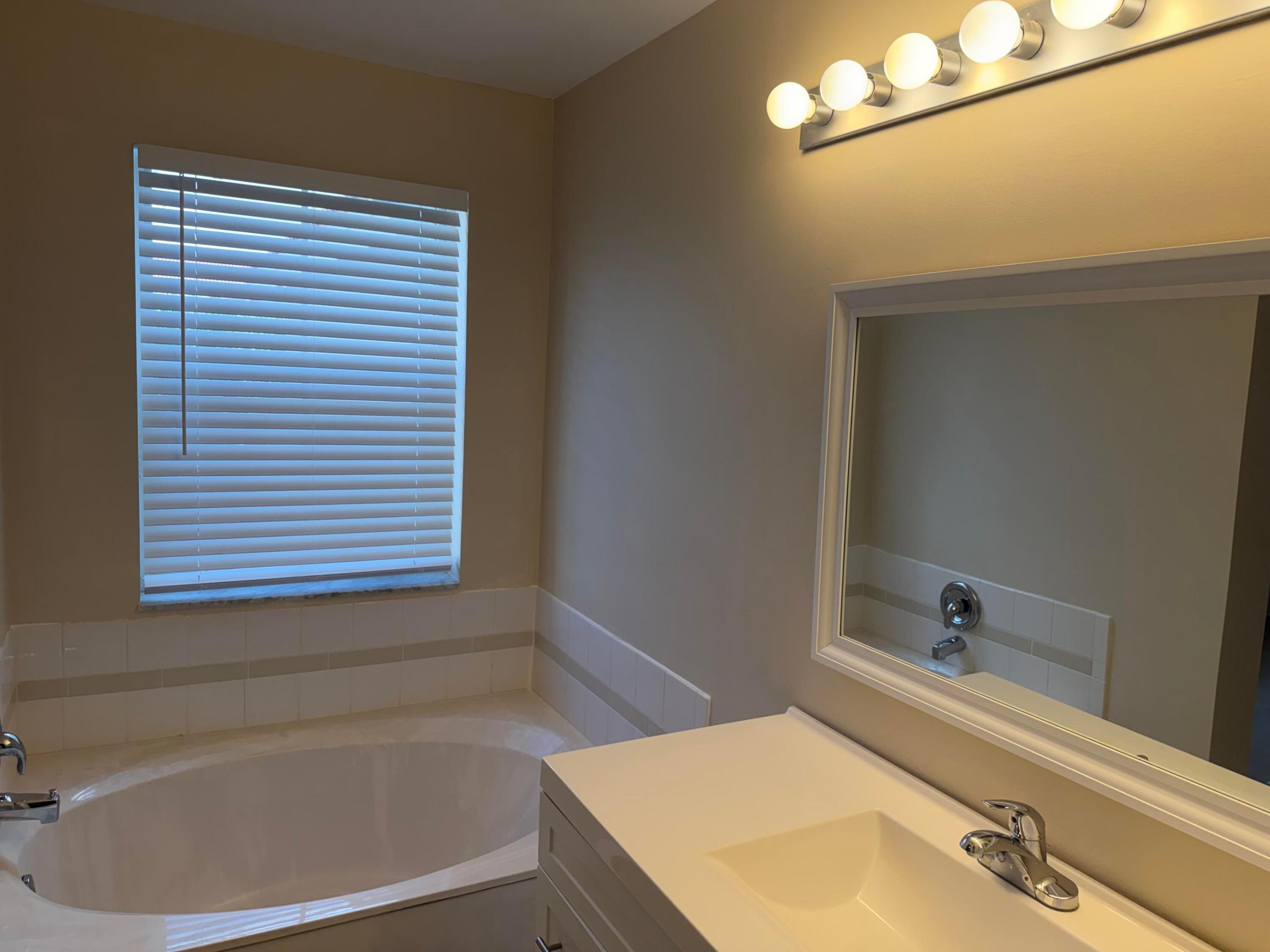 940 Doveplum Court Property Photo 18