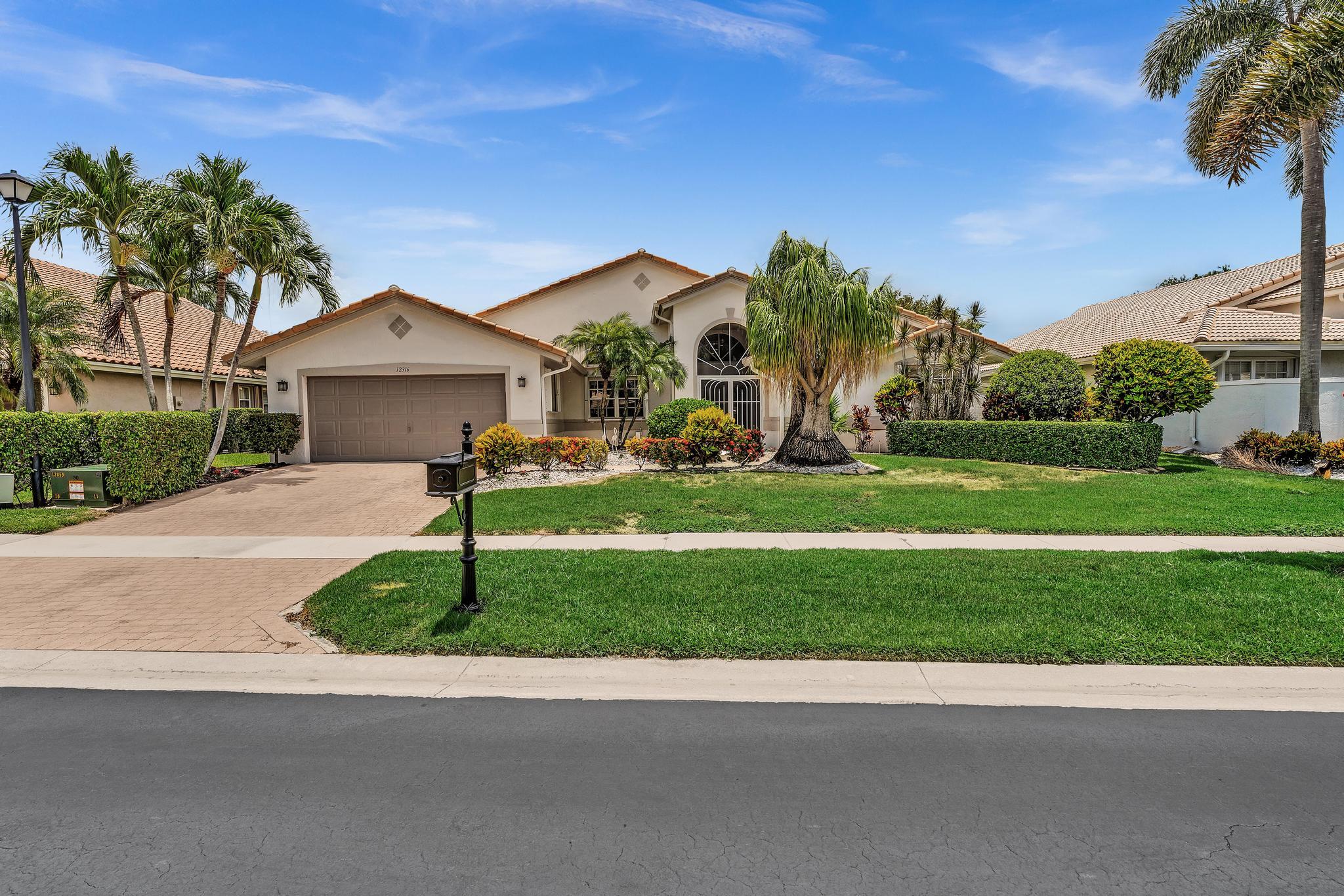 12316 Lakeridge Falls Drive Property Photo 1