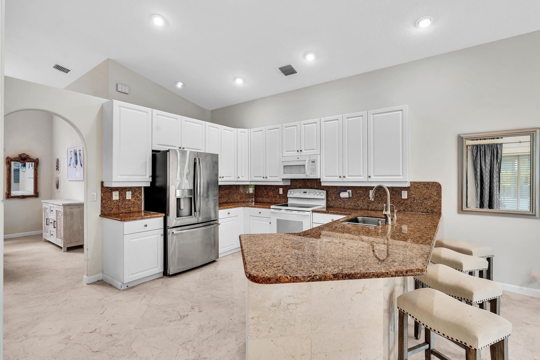 12316 Lakeridge Falls Drive Property Photo 13