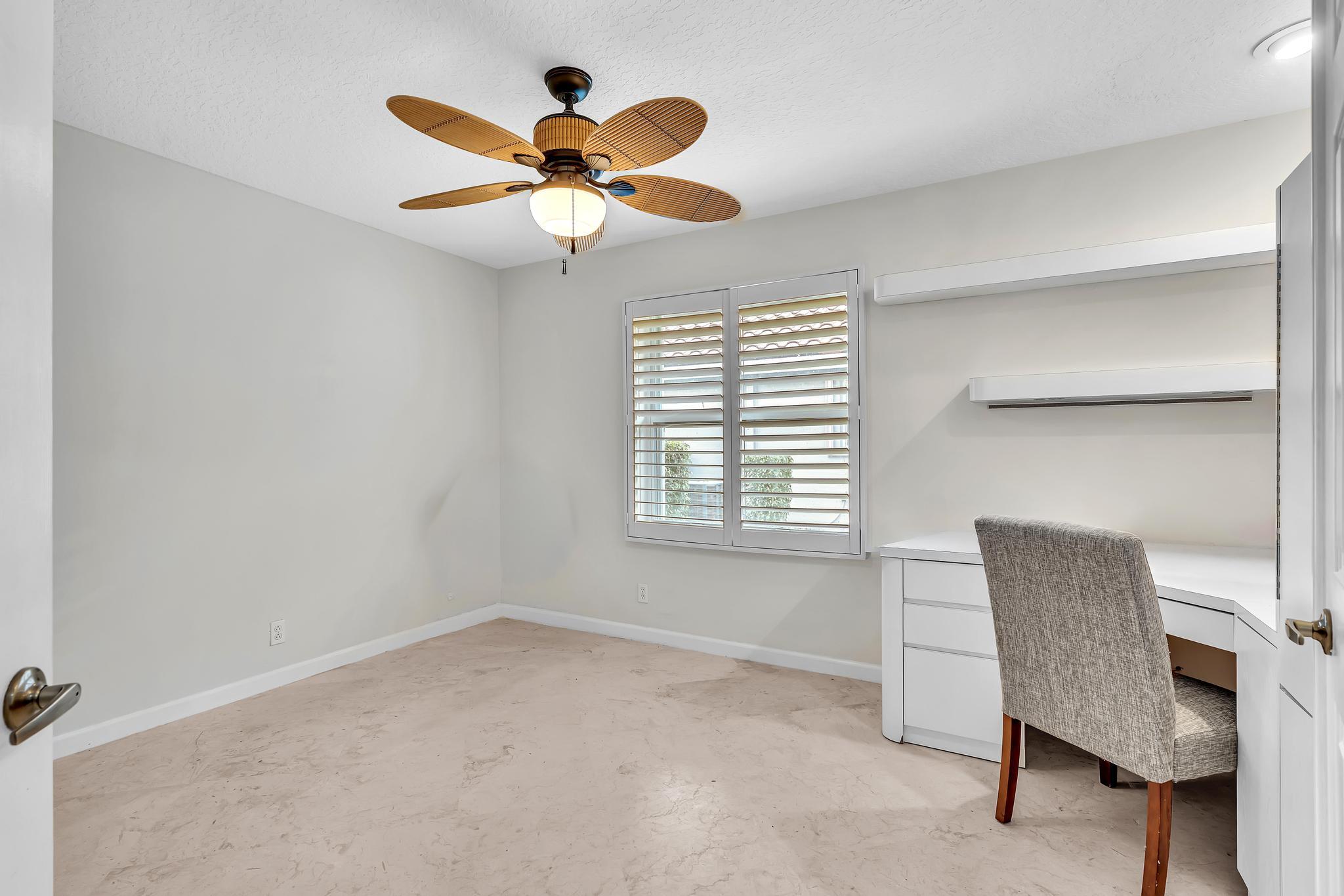 12316 Lakeridge Falls Drive Property Photo 32