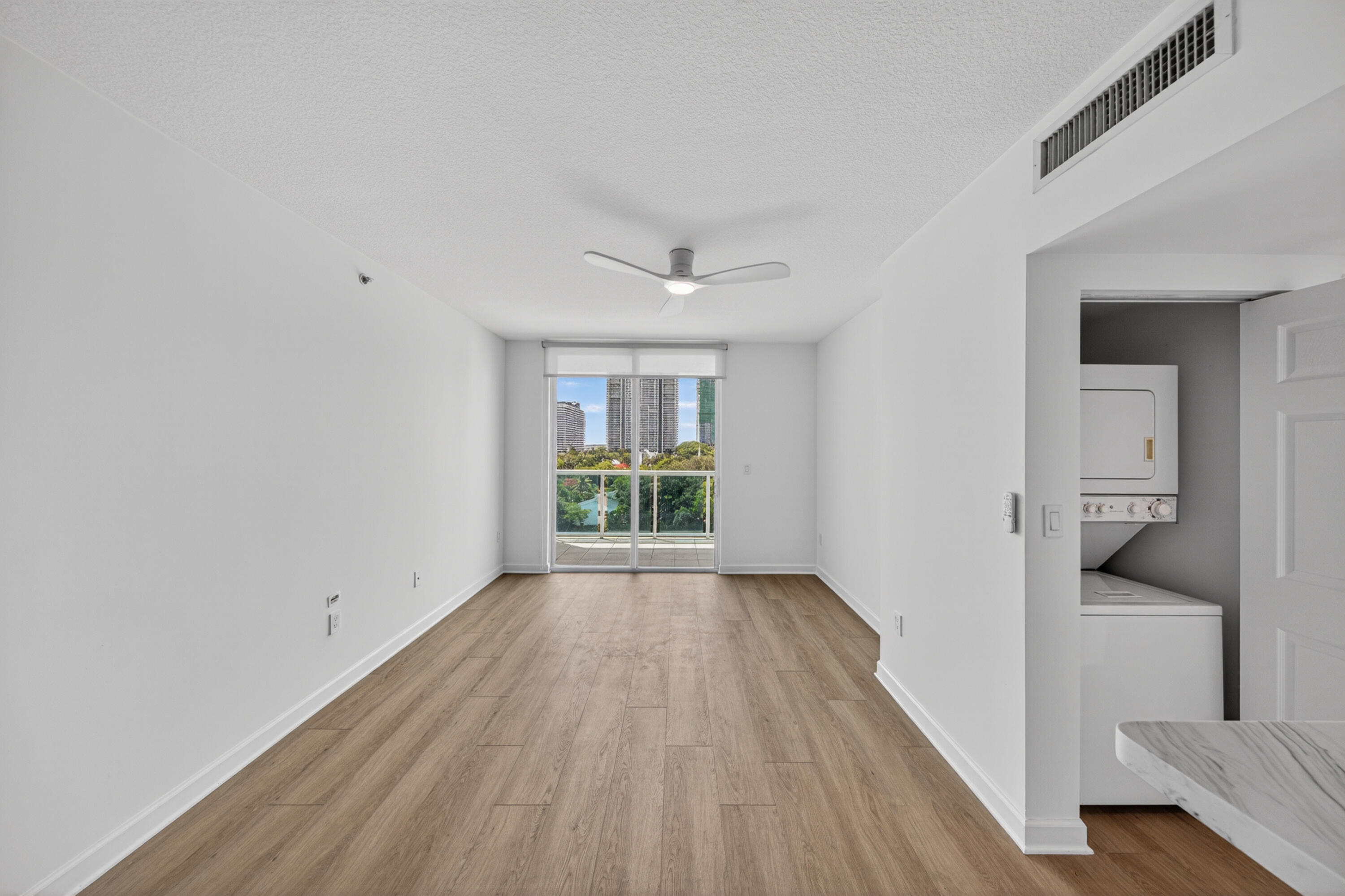 1723 Sw 2nd Avenue 909 Property Photo 18