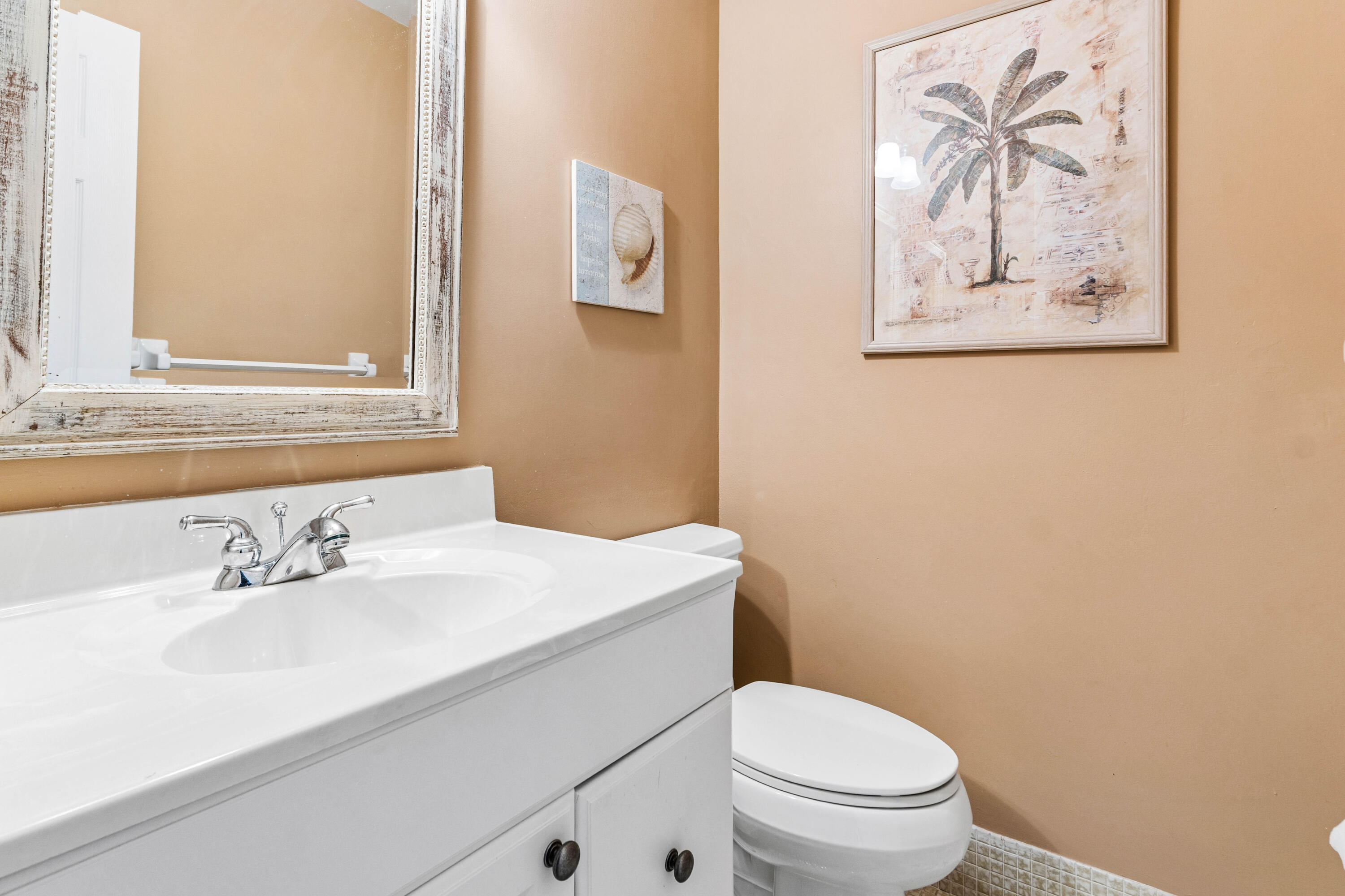 5505 N Ocean Boulevard 8-204 Property Photo 14