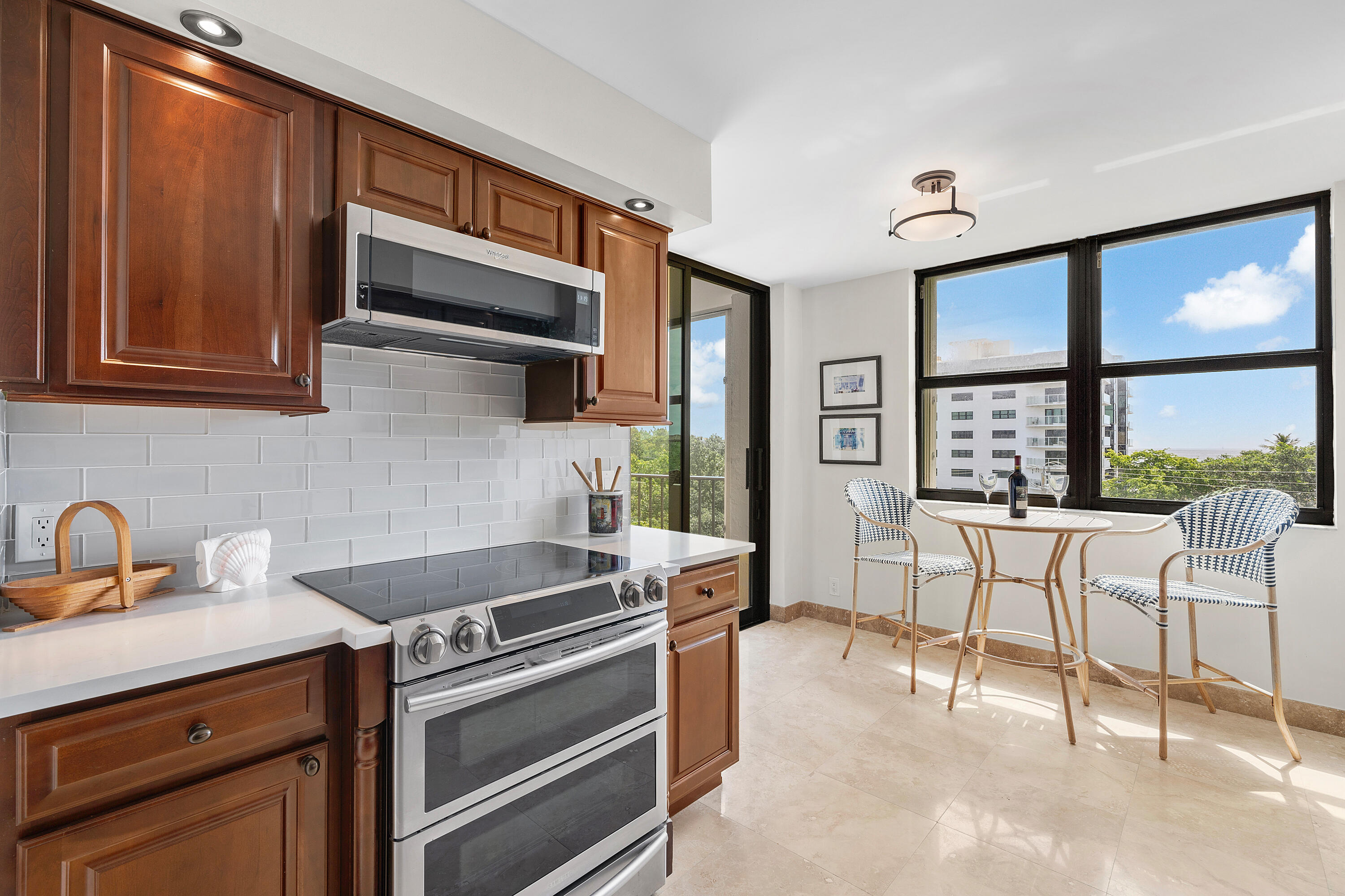 4600 S Ocean Boulevard 602 Property Photo 11