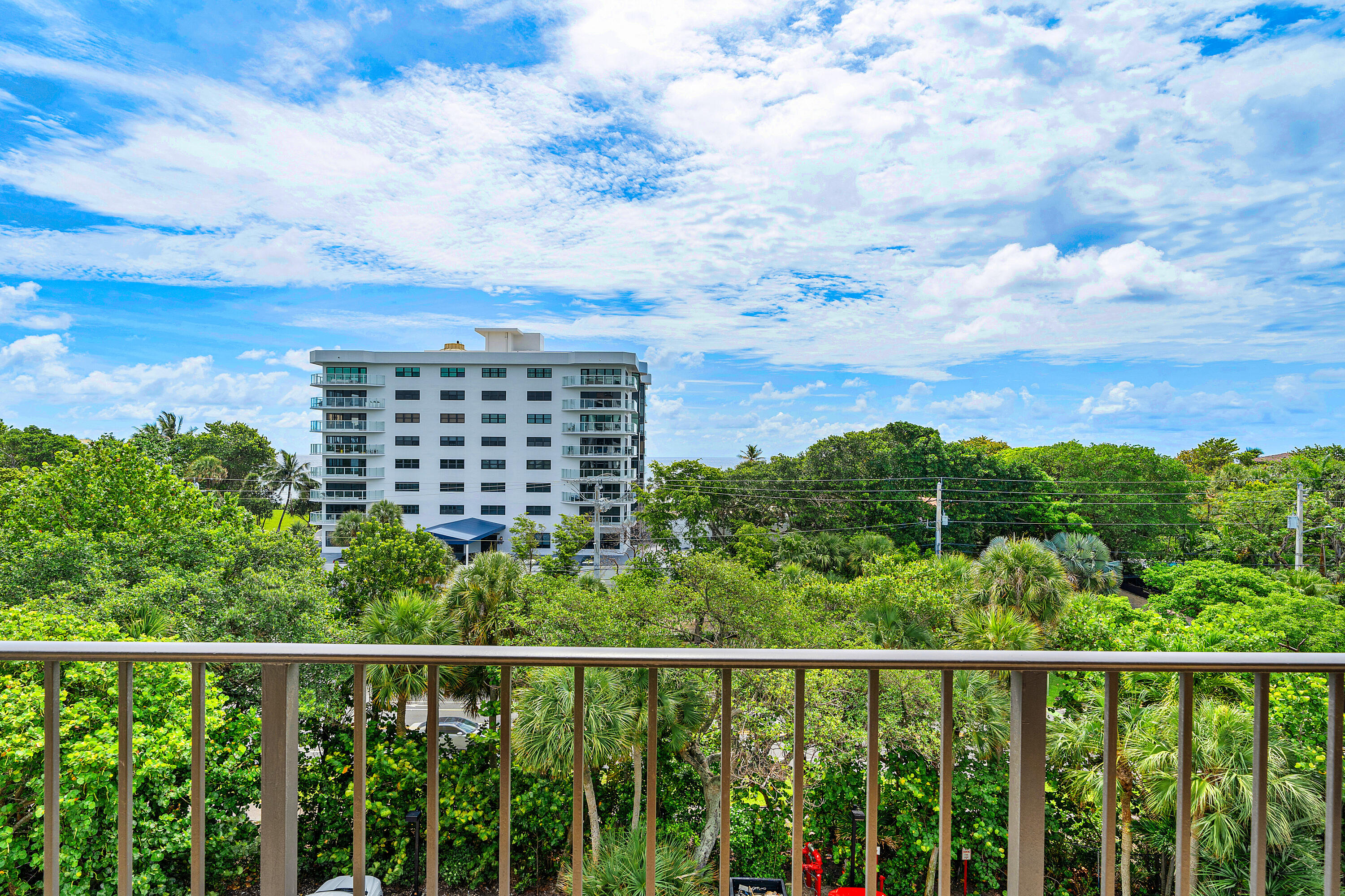 4600 S Ocean Boulevard 602 Property Photo 16