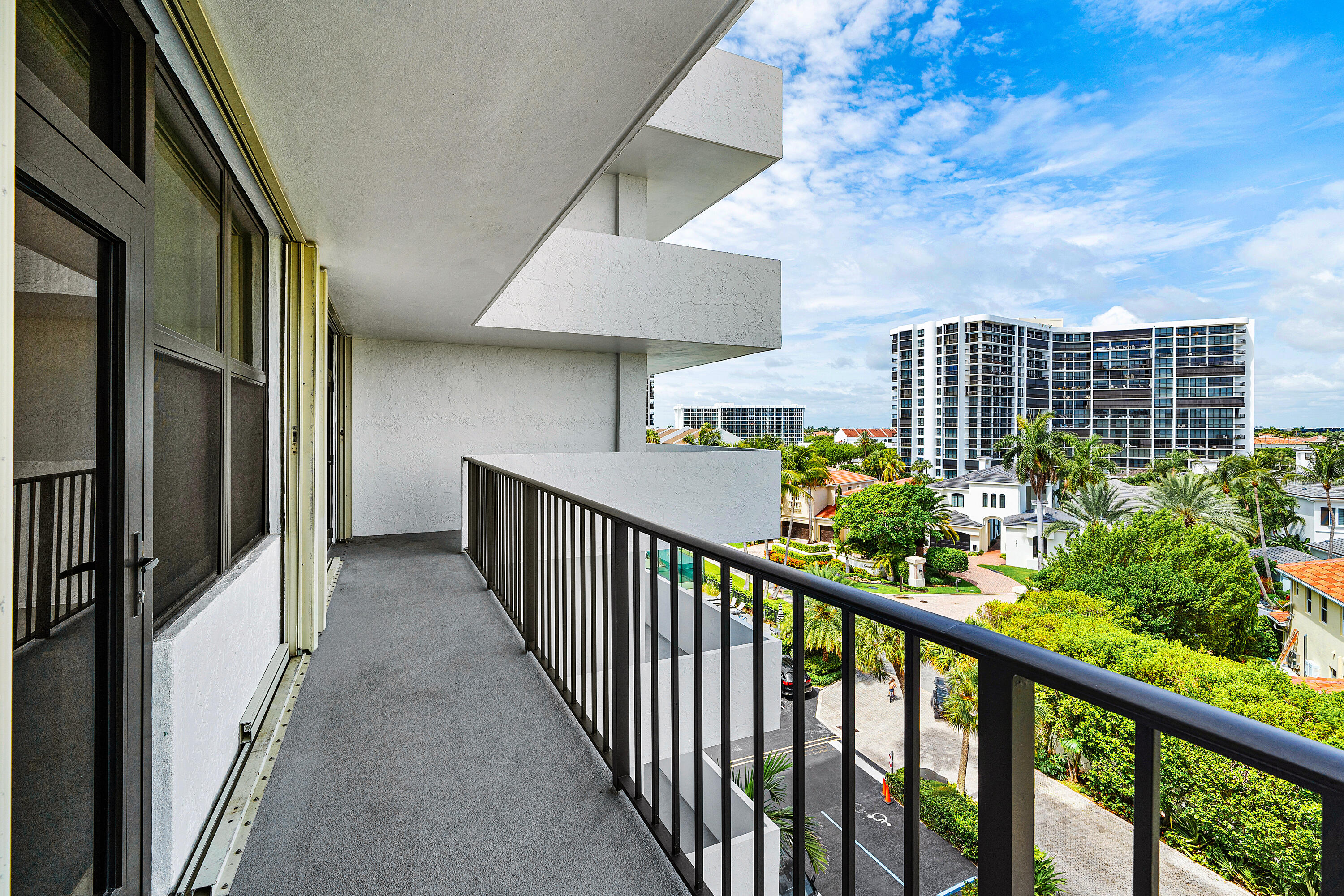 4600 S Ocean Boulevard 602 Property Photo 32
