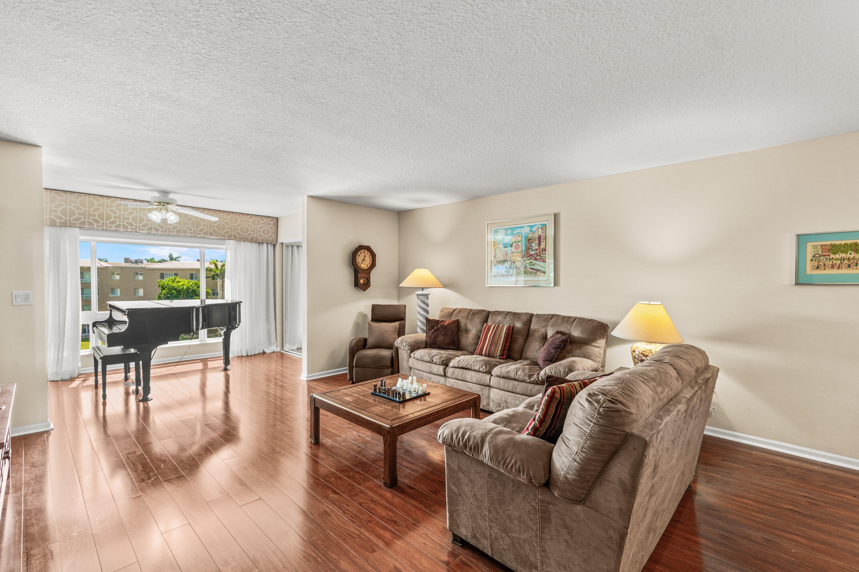 12560 Majesty Circle 401 Property Photo 4