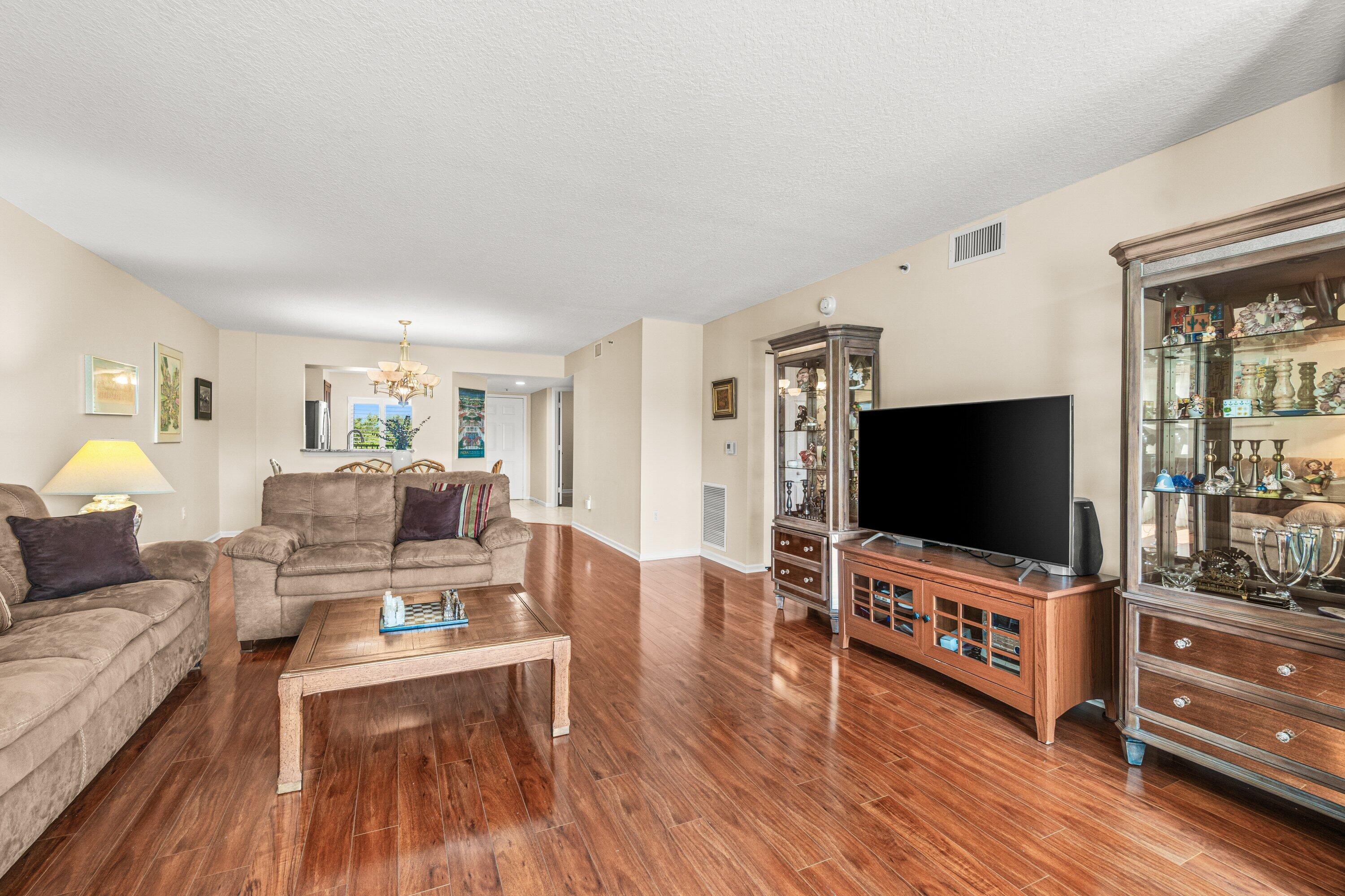 12560 Majesty Circle 401 Property Photo 14
