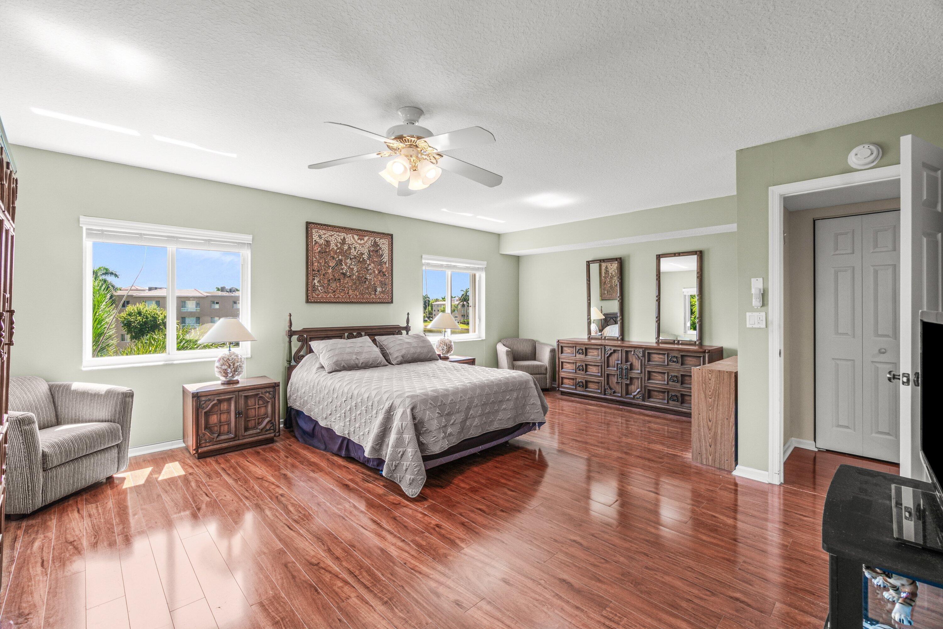 12560 Majesty Circle 401 Property Photo 17