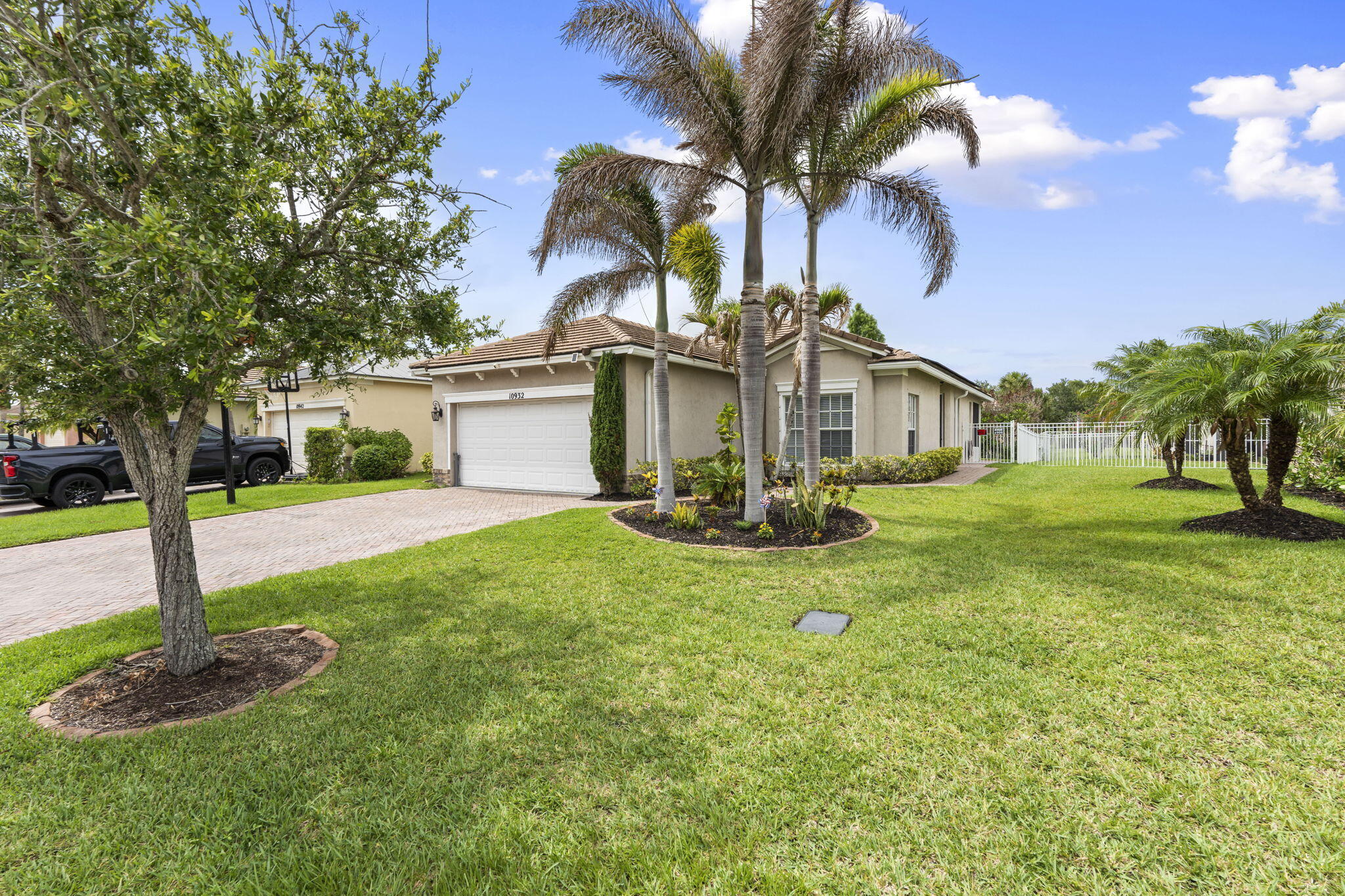 10932 Sw Dunhill Court Property Photo 30