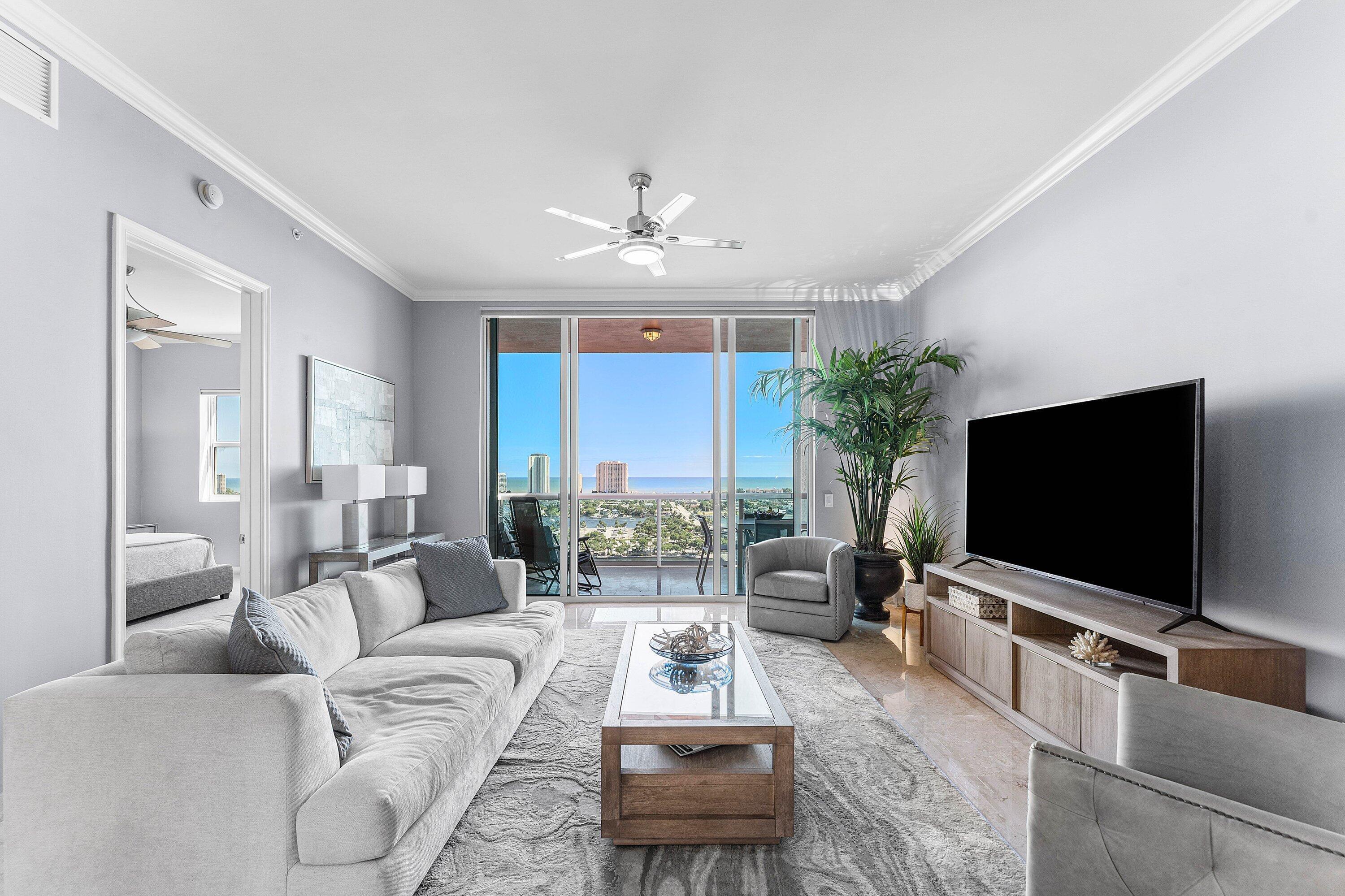 2640 Lake Shore Drive 2215 Property Photo 1