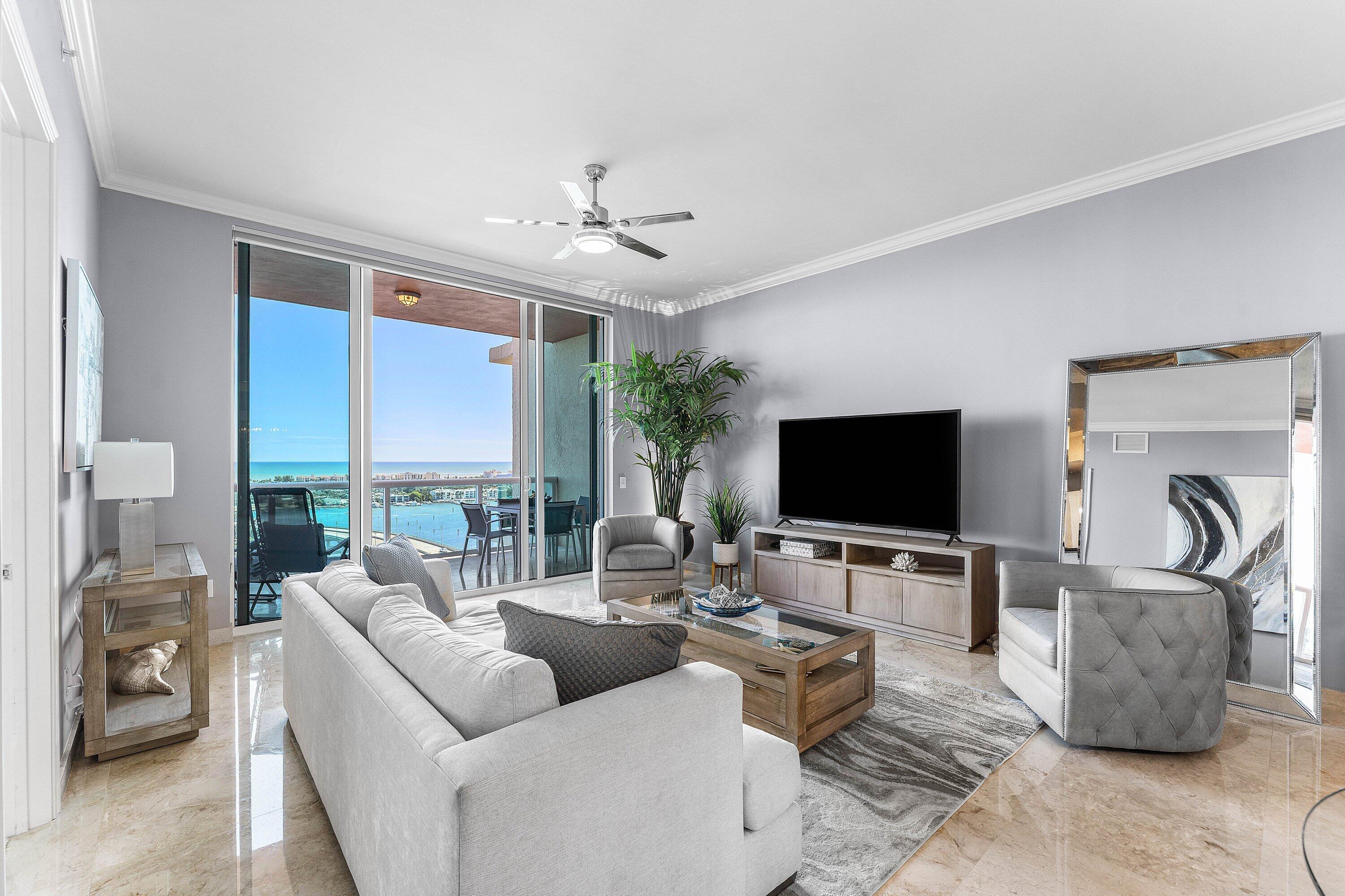 2640 Lake Shore Drive 2215 Property Photo 6