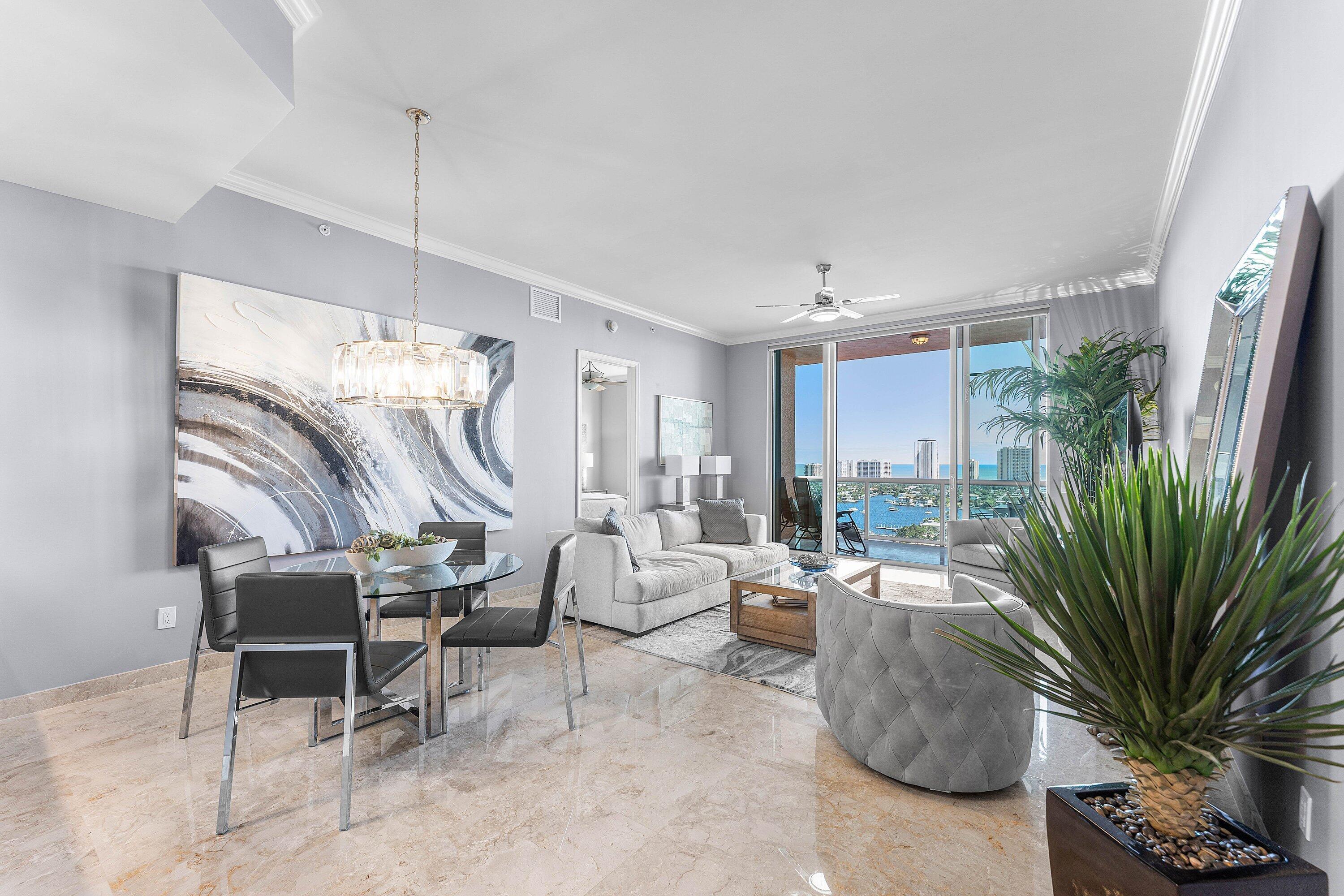 2640 Lake Shore Drive 2215 Property Photo 7