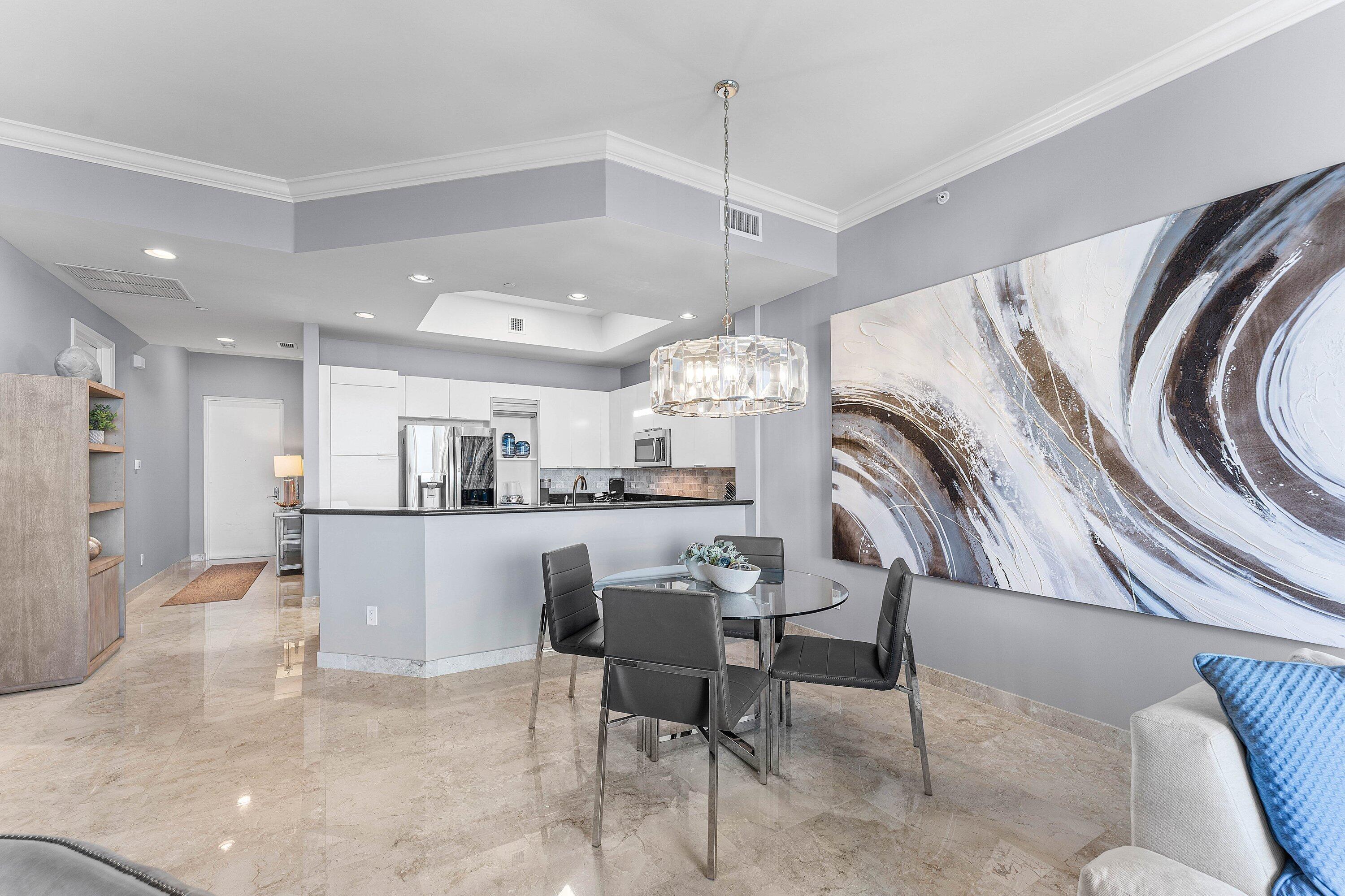 2640 Lake Shore Drive 2215 Property Photo 9