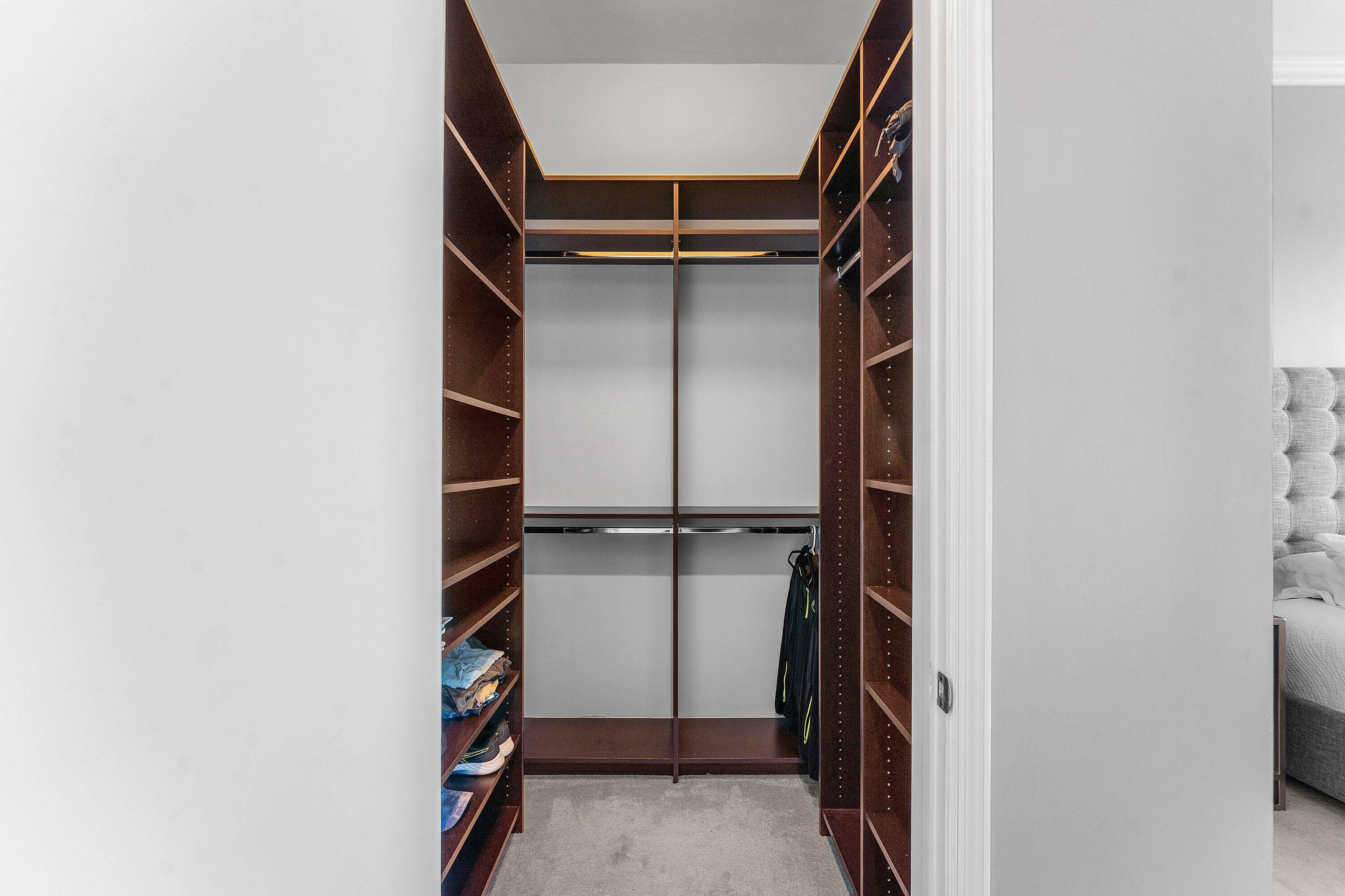 2640 Lake Shore Drive 2215 Property Photo 20