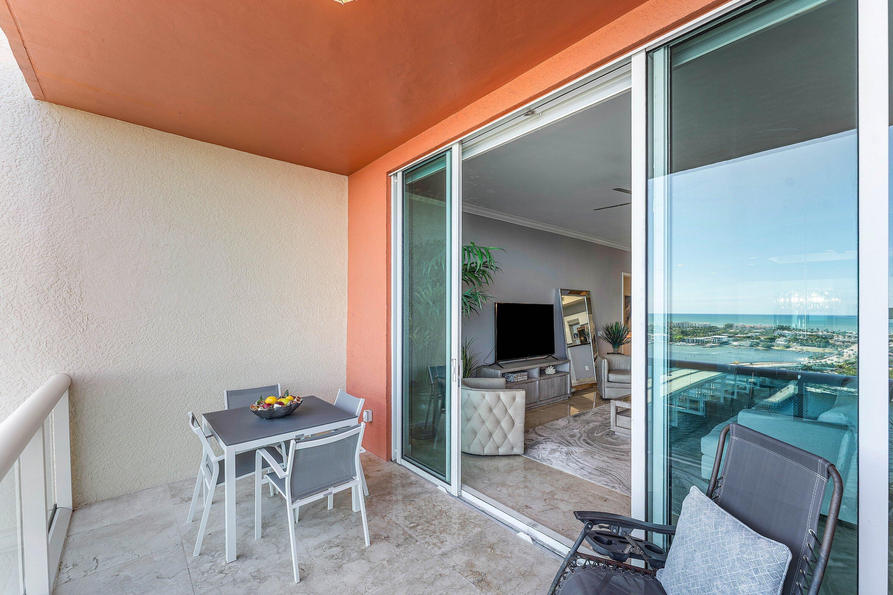 2640 Lake Shore Drive 2215 Property Photo 26