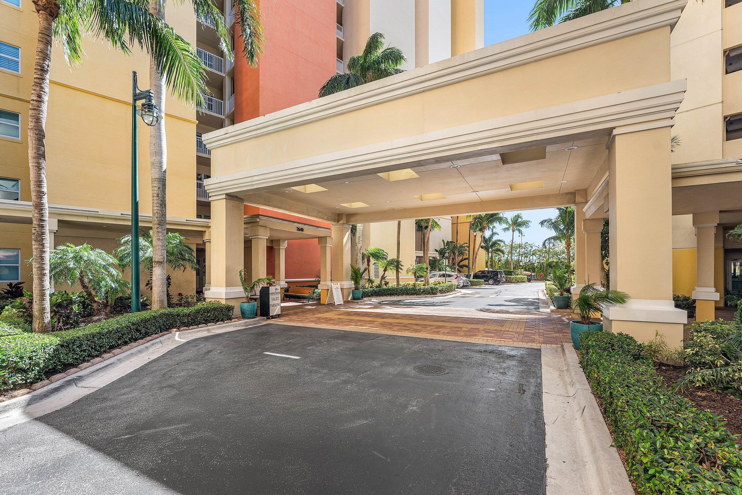 2640 Lake Shore Drive 2215 Property Photo 54