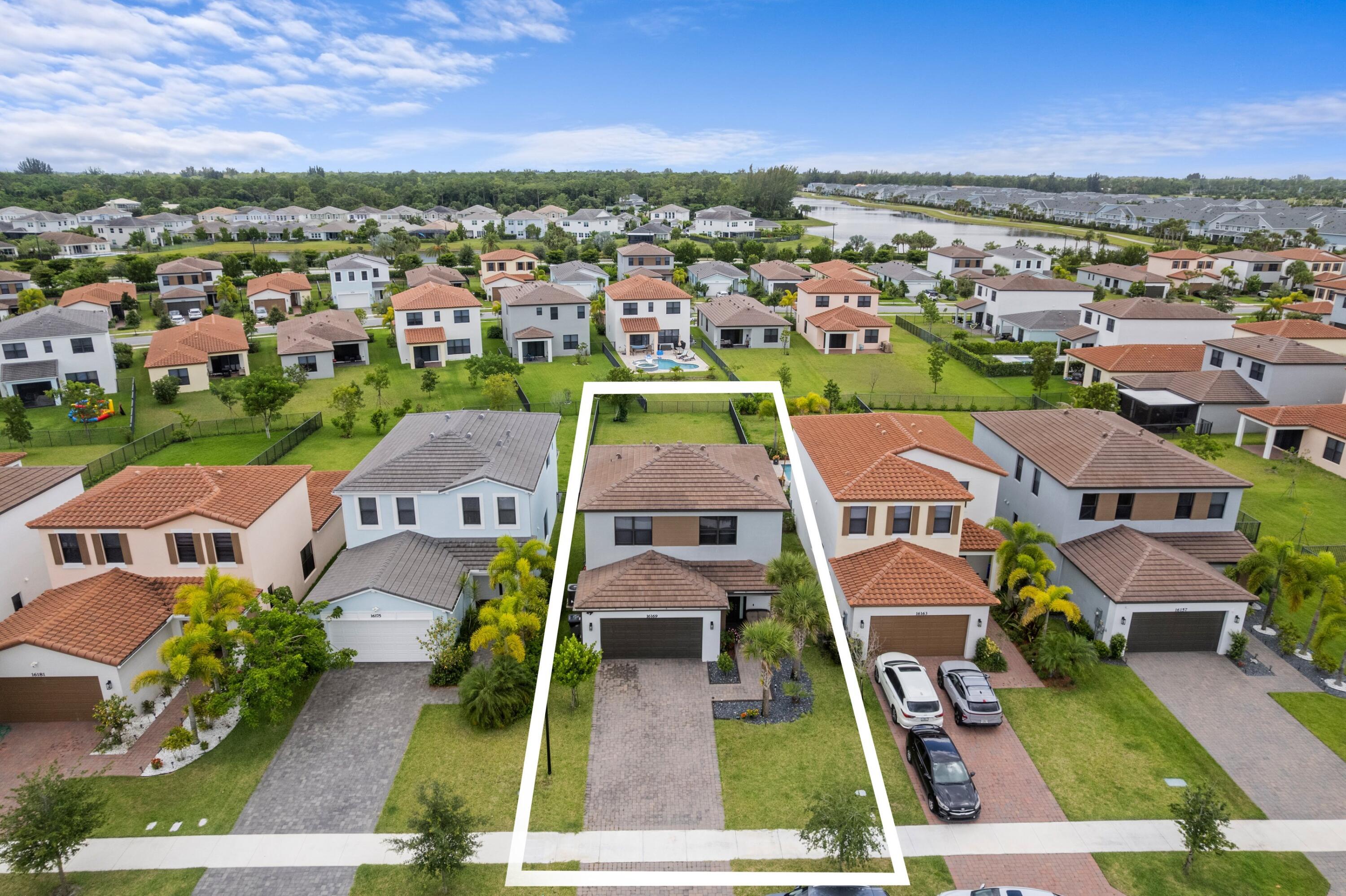16169 Sea Turtle Place Property Photo 3