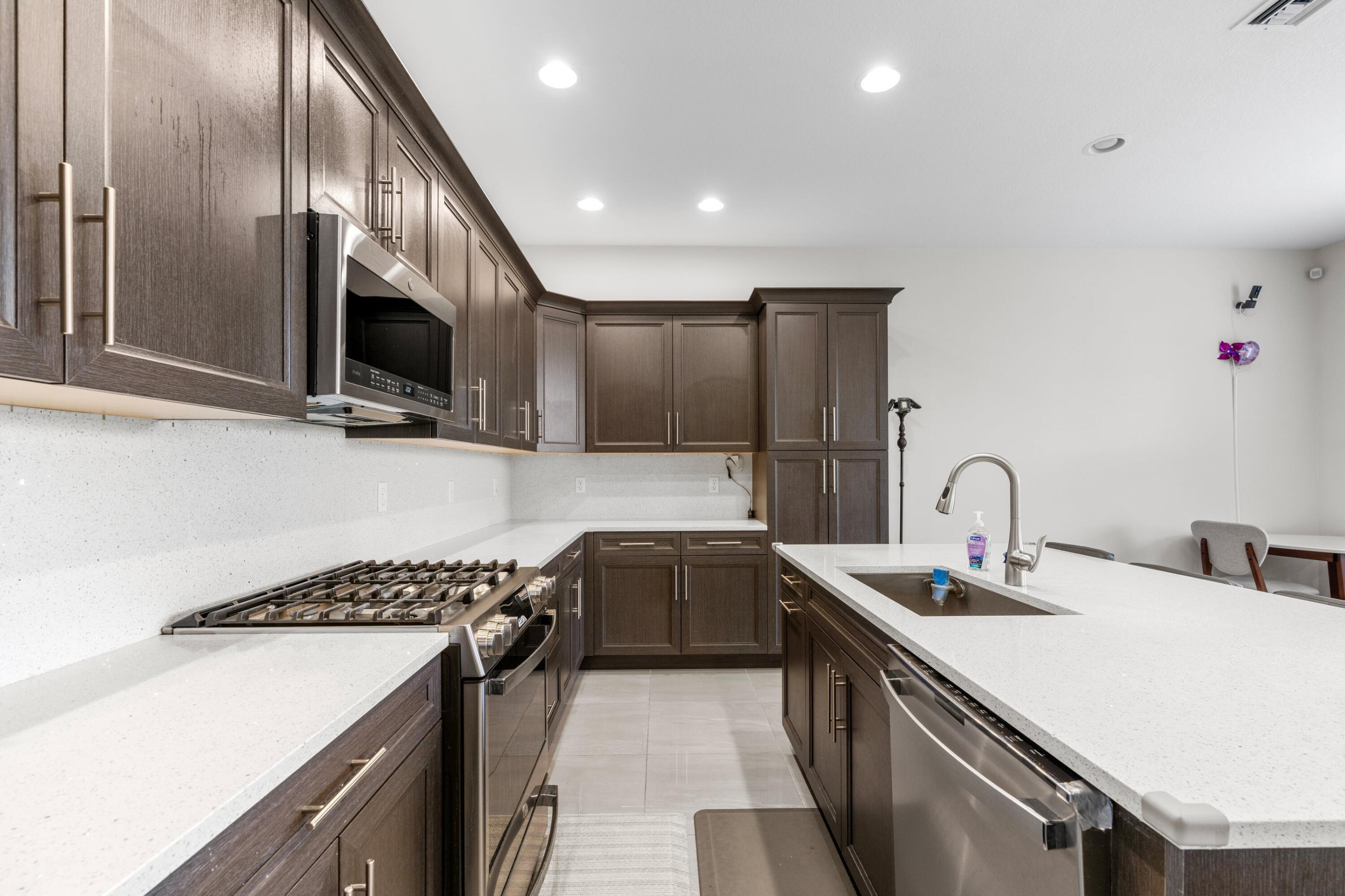 16169 Sea Turtle Place Property Photo 12