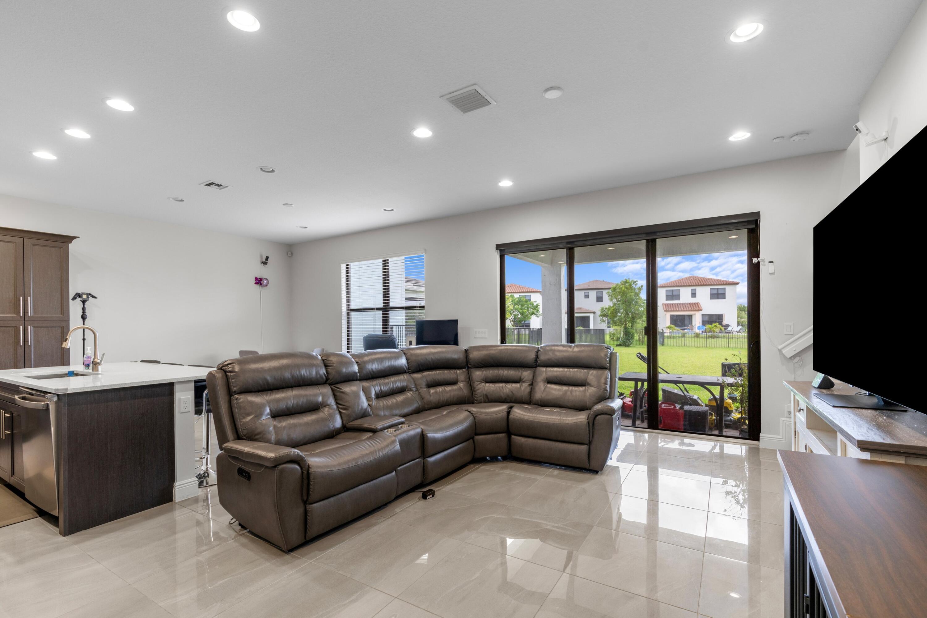 16169 Sea Turtle Place Property Photo 15