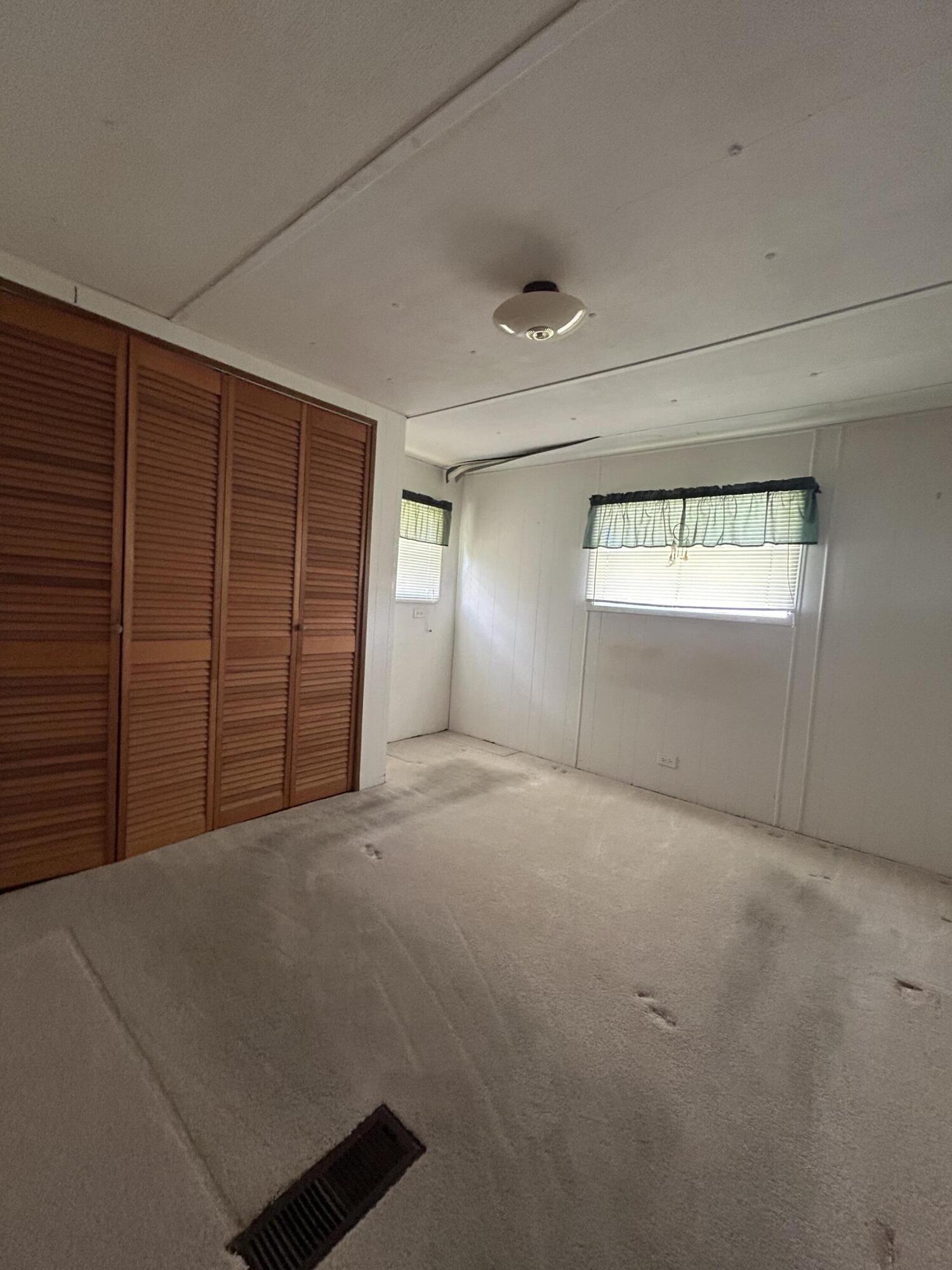 8379 Se Eagle Avenue Property Photo 27