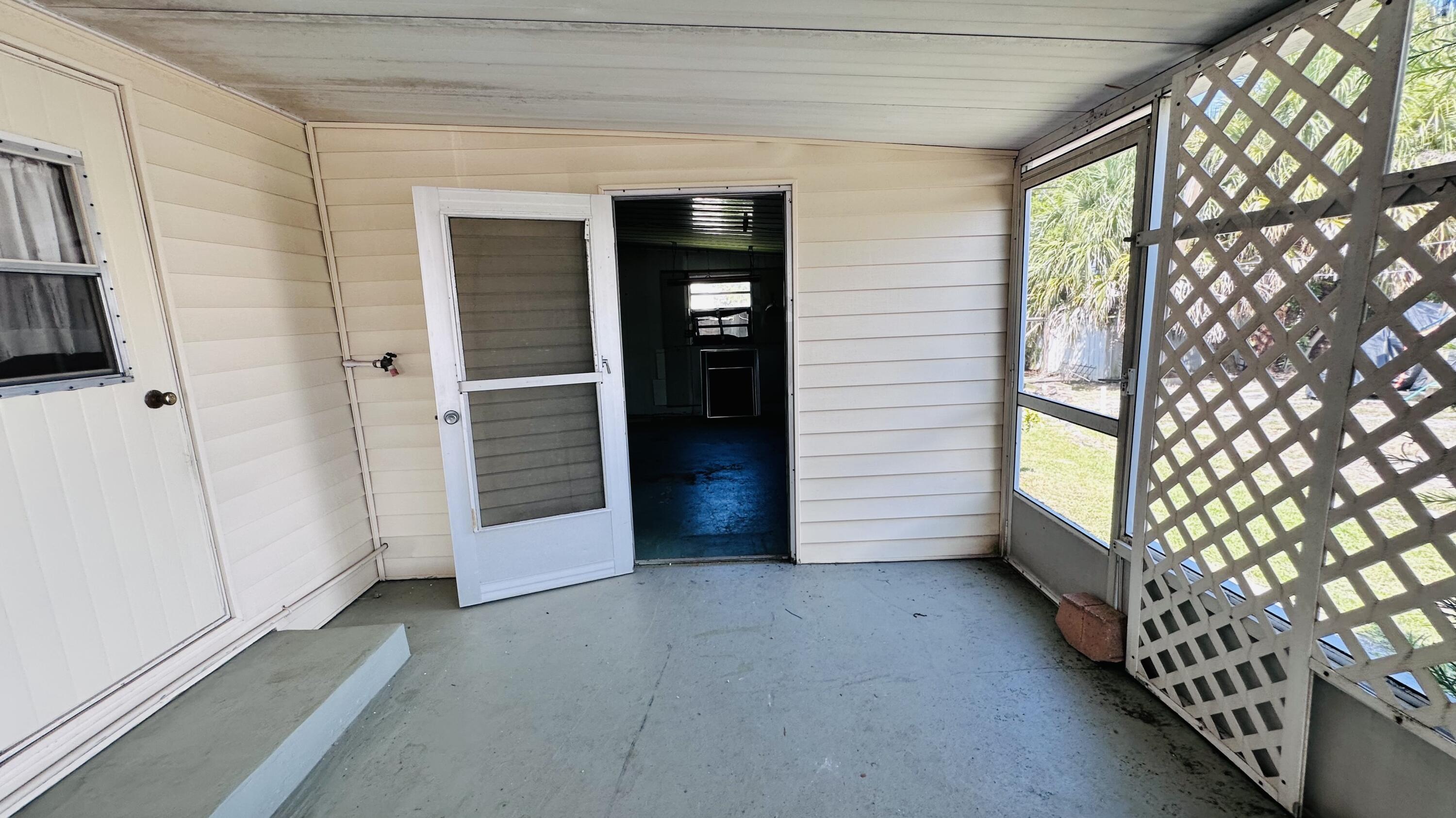 8379 Se Eagle Avenue Property Photo 35