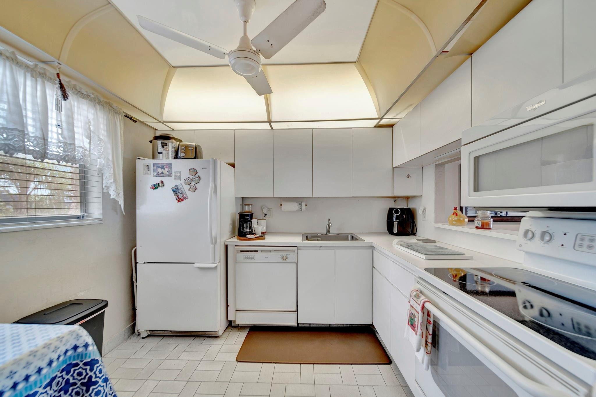 3100 Holiday Springs Boulevard 305 Property Photo 5