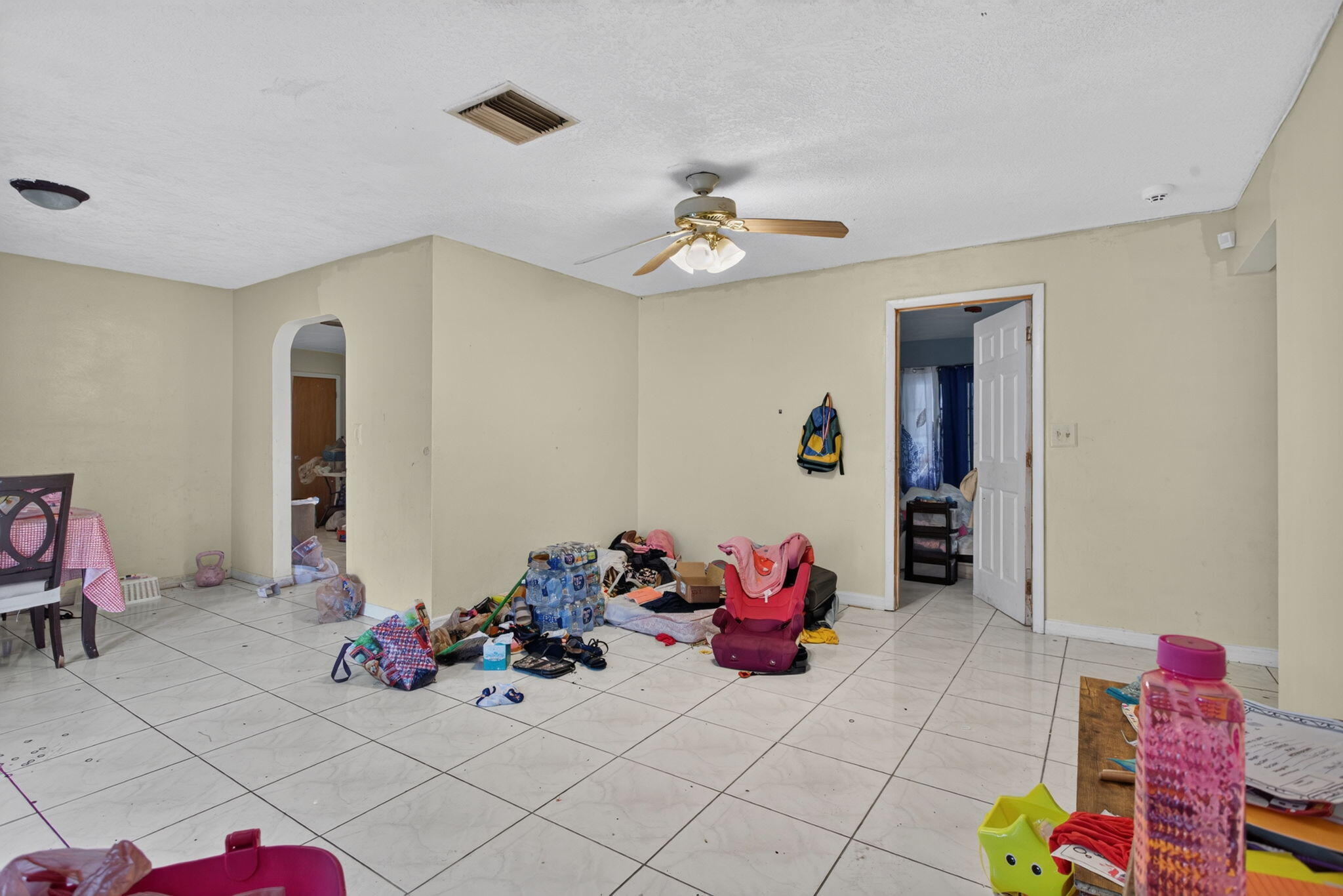 4390 Nw 35th Avenue Property Photo 4