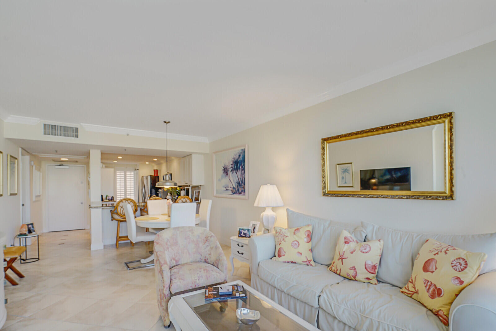 2687 N Ocean Boulevard G-305 Property Photo 8