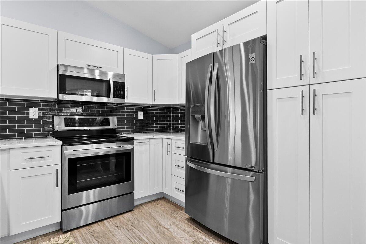13371 Bedford Mews Court Property Photo 8