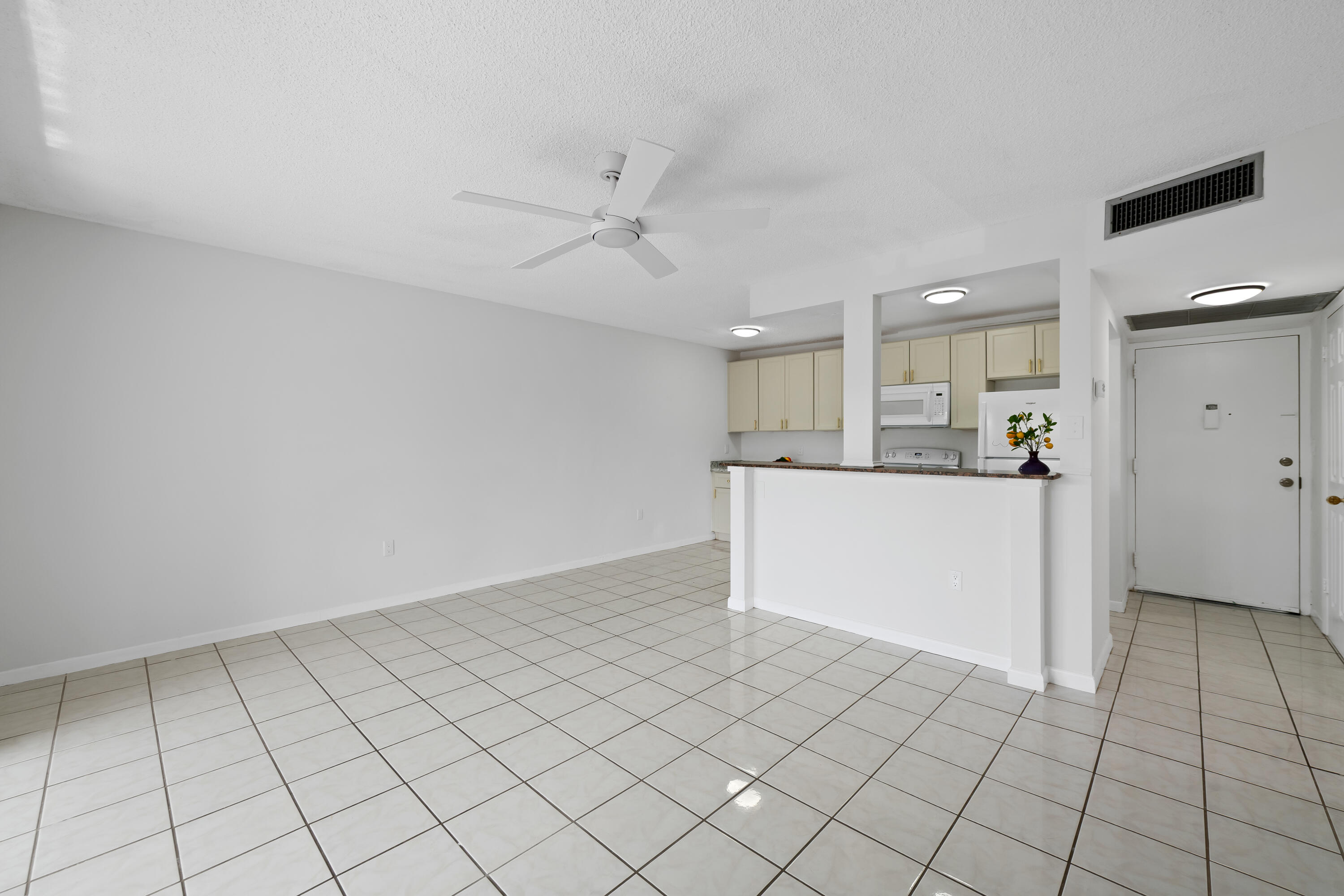 5190 E Sabal Palm Boulevard 209 Property Photo 6