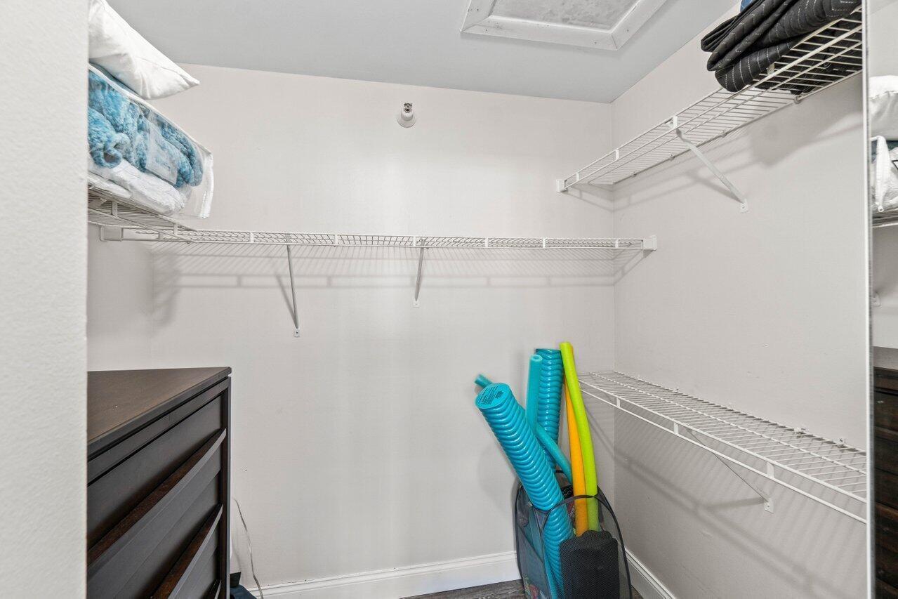157 Yacht Club Way Property Photo 17