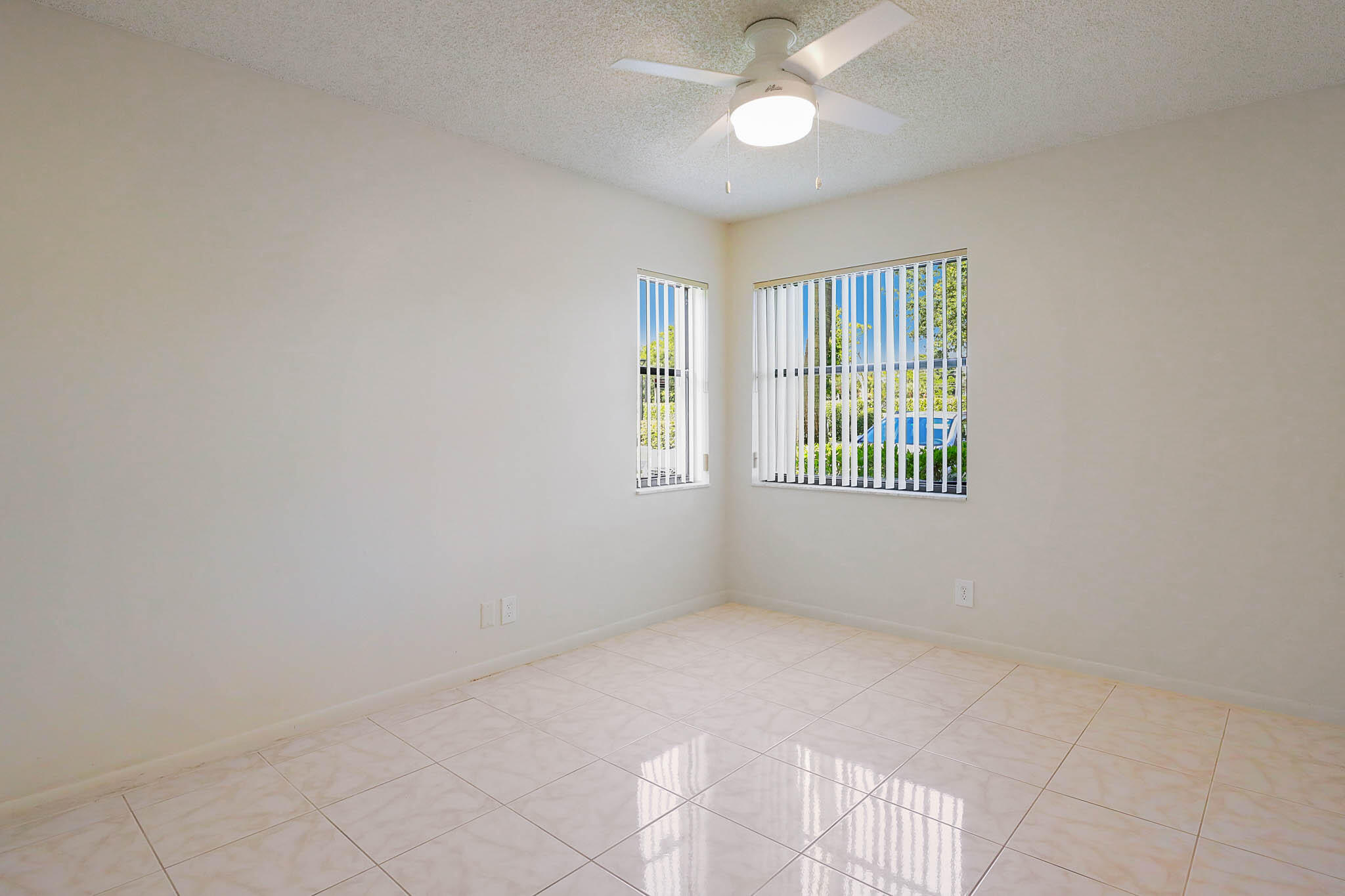 3367 Perimeter Drive Property Photo 14