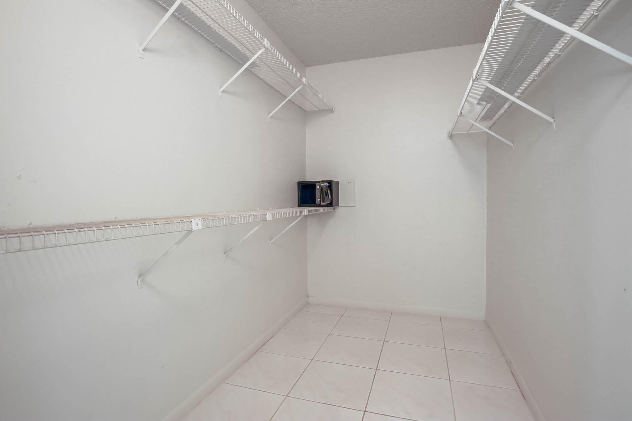 3367 Perimeter Drive Property Photo 21