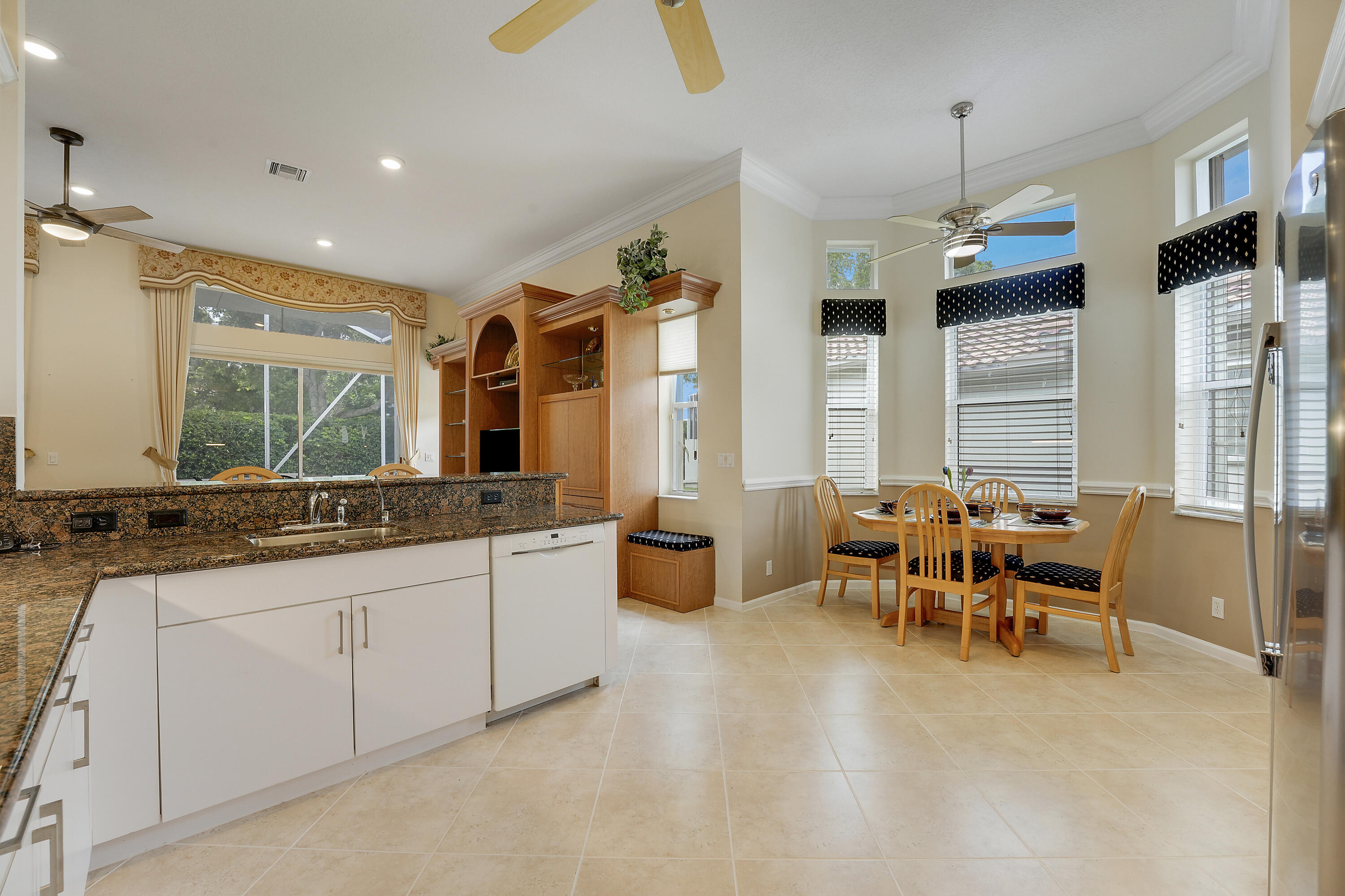 6554 Pavone Street Property Photo 13