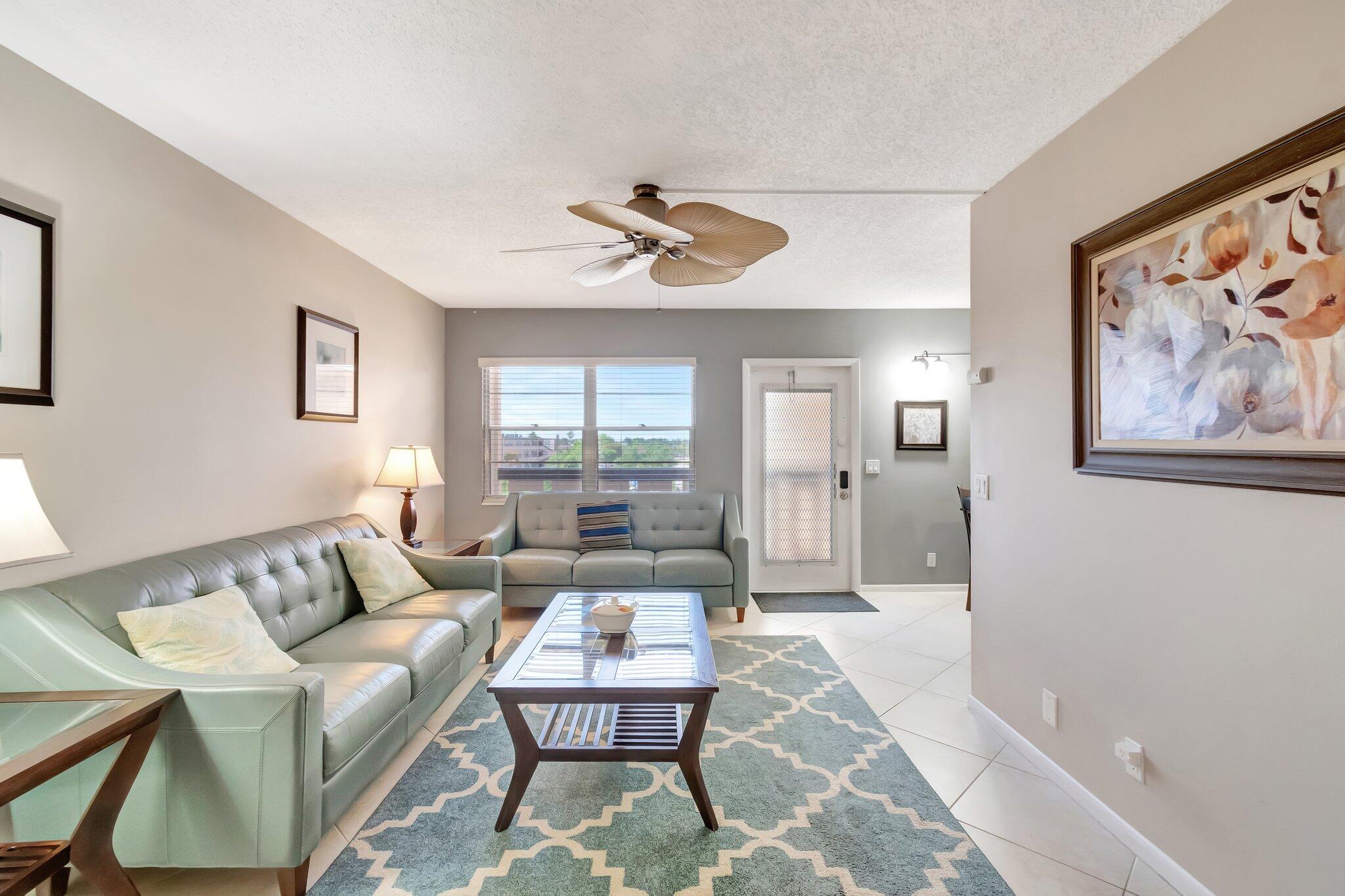 4049 Wolverton C Property Photo 22