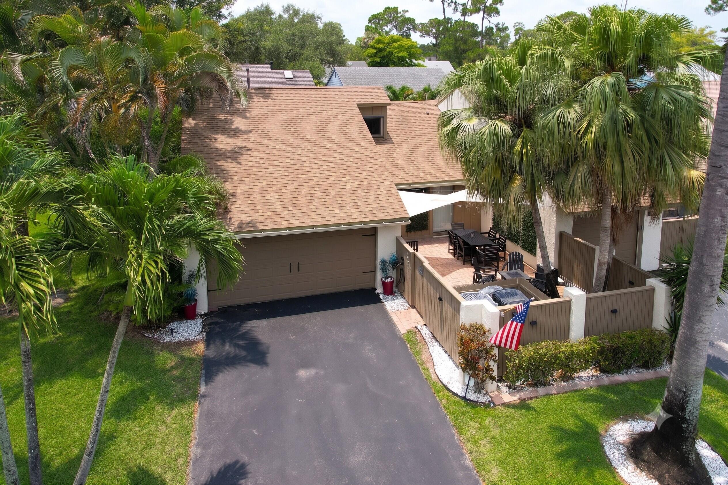 12600 Shady Pines Court Property Photo 2