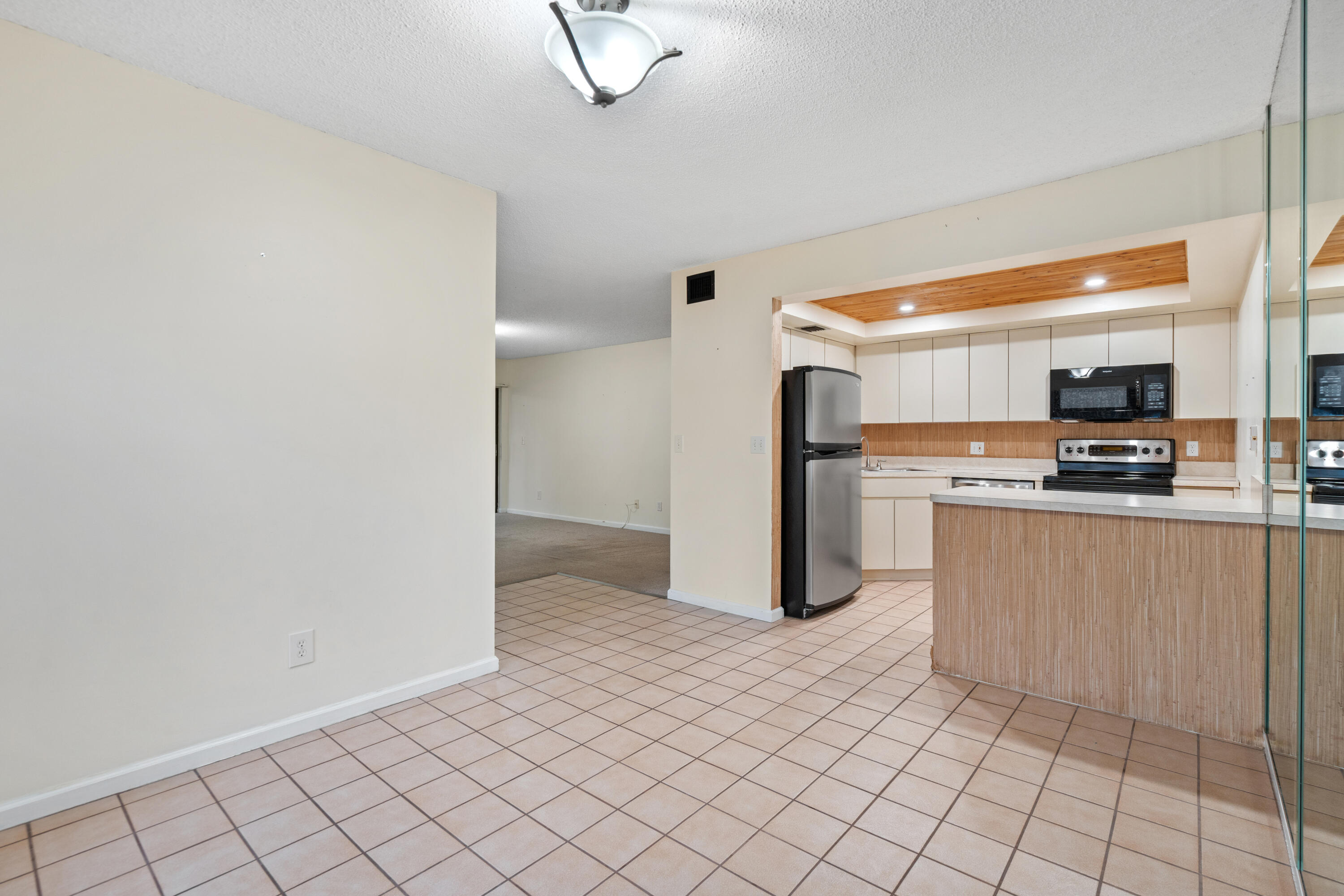 950 S Kanner Highway 402 Property Photo 8