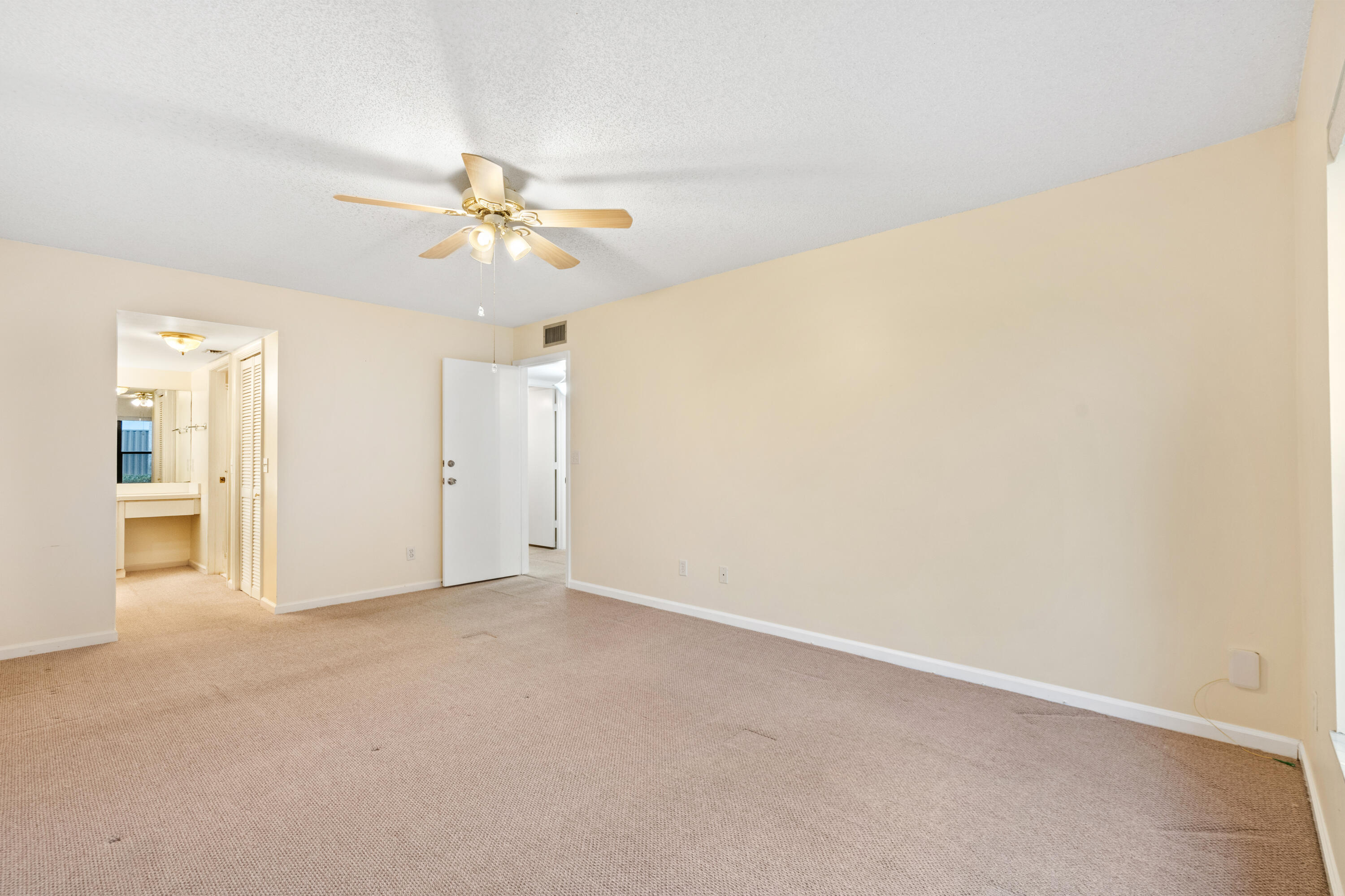 950 S Kanner Highway 402 Property Photo 15
