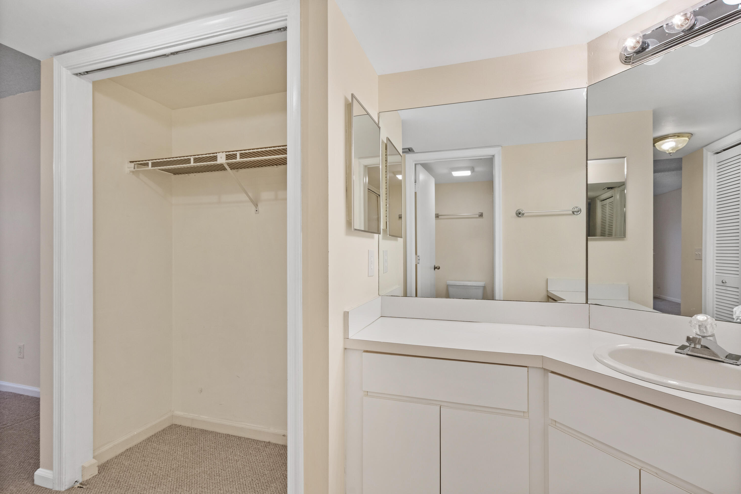 950 S Kanner Highway 402 Property Photo 17