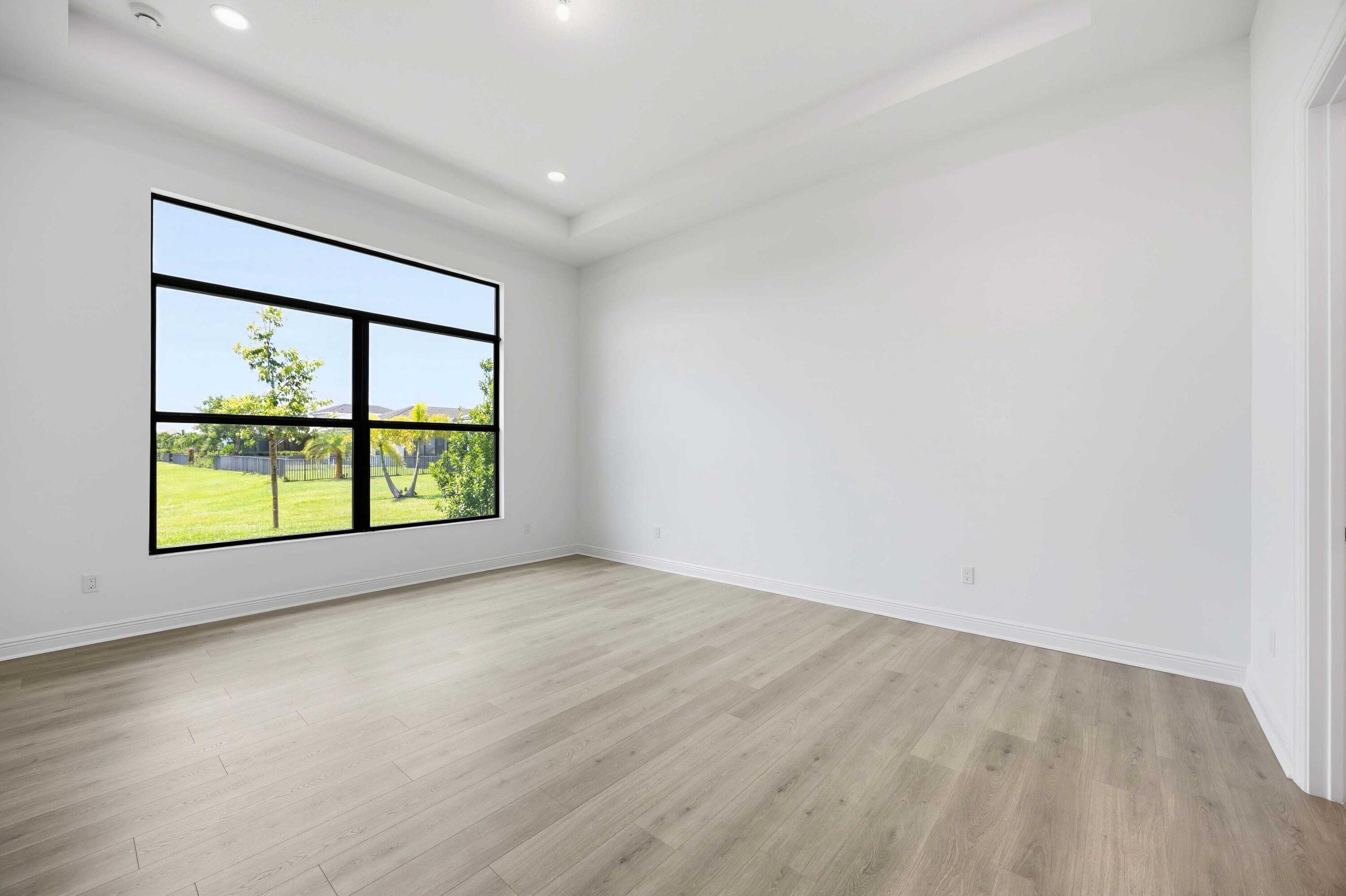 5627 Saint Armands Way Property Photo 17