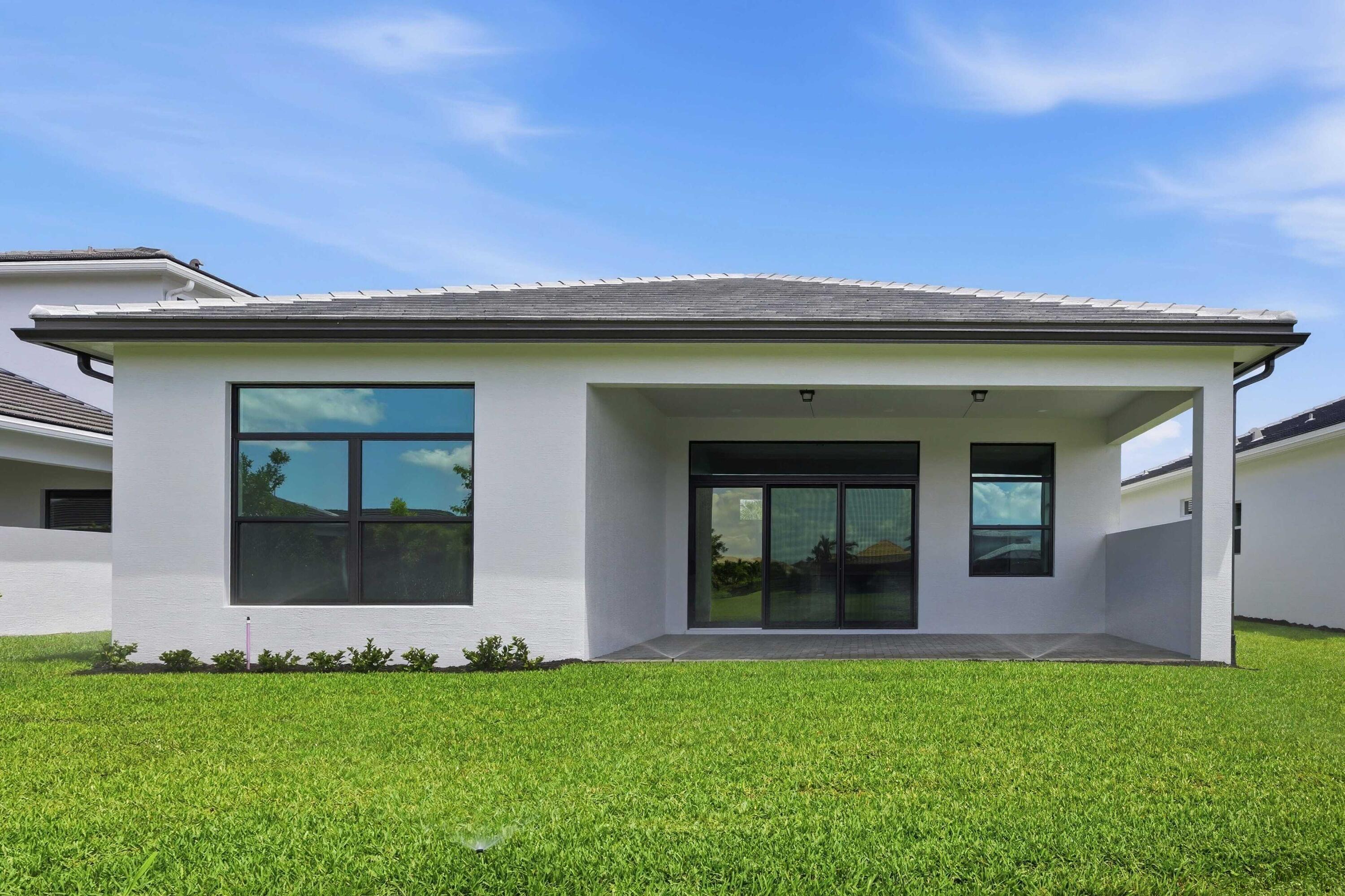 5627 Saint Armands Way Property Photo 32