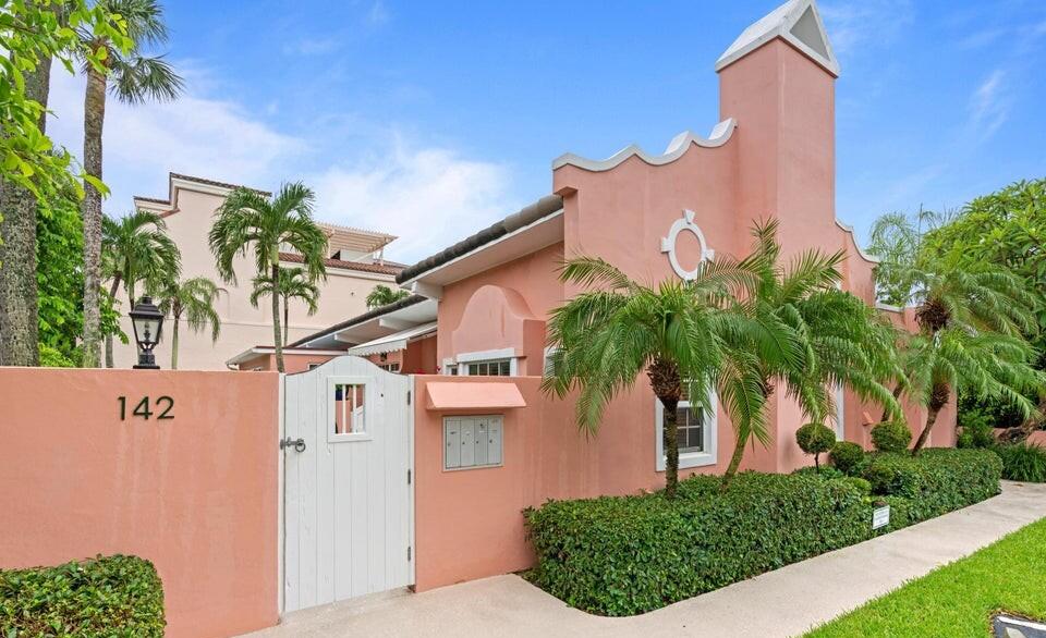 142 Peruvian Avenue 102 Property Photo 1