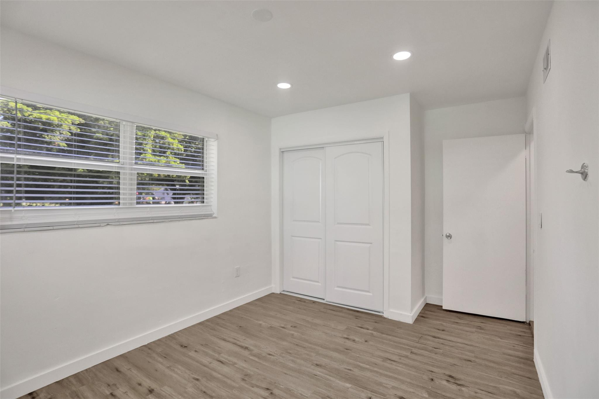 30 Ne 139th Street Property Photo 40