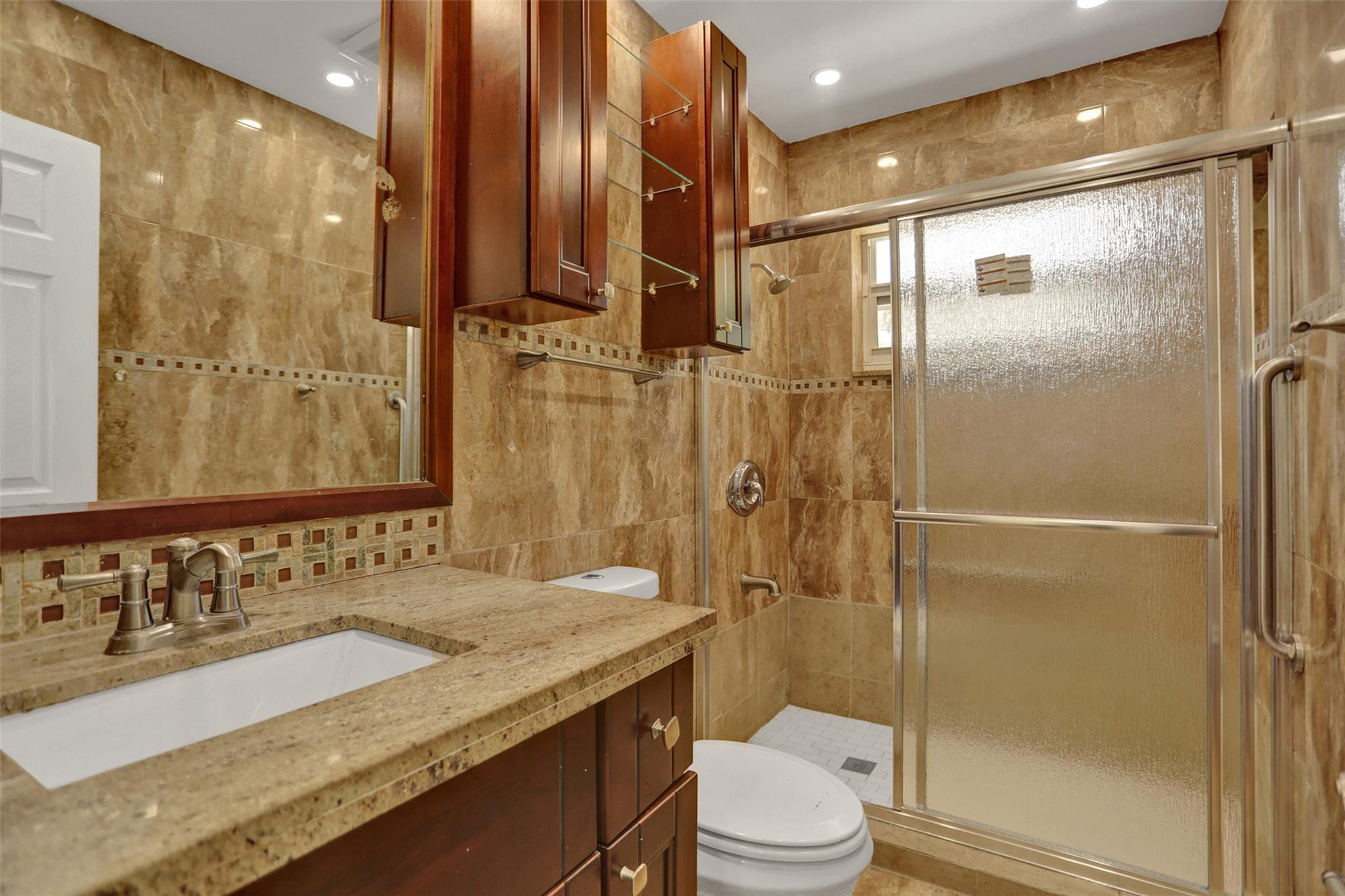 30 Ne 139th Street Property Photo 44