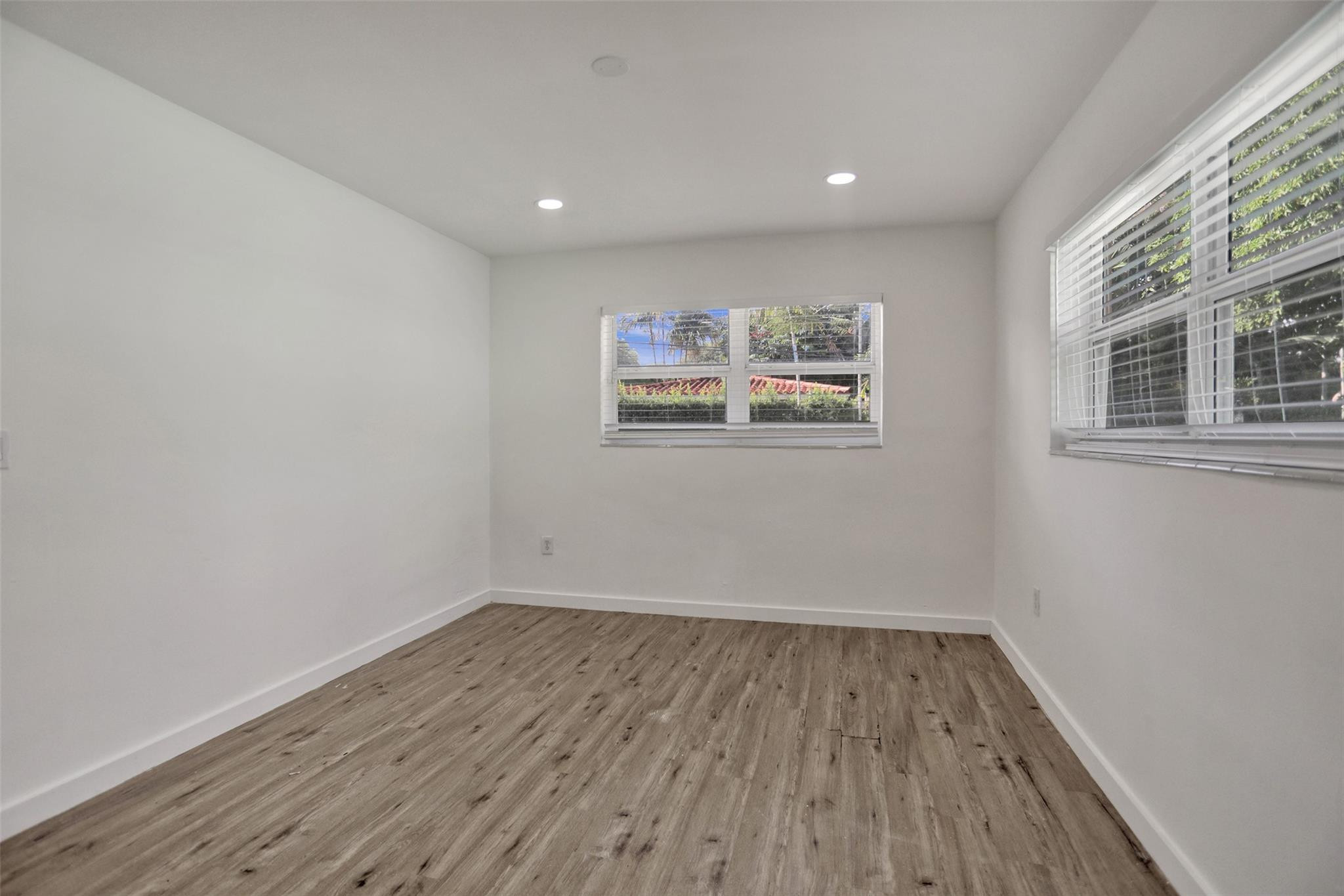30 Ne 139th Street Property Photo 47