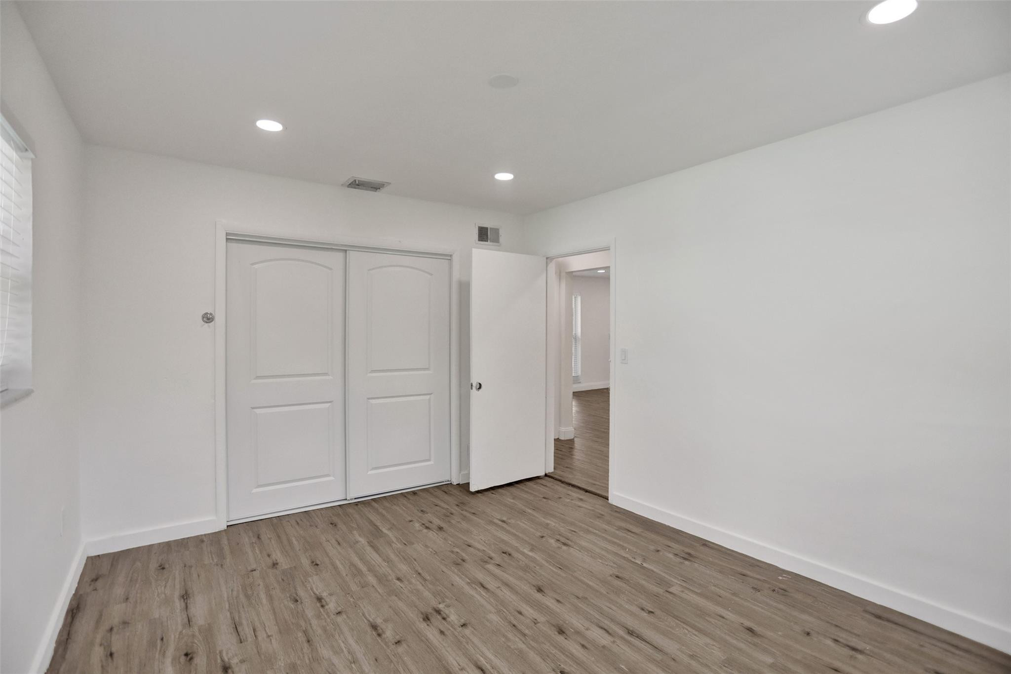 30 Ne 139th Street Property Photo 48