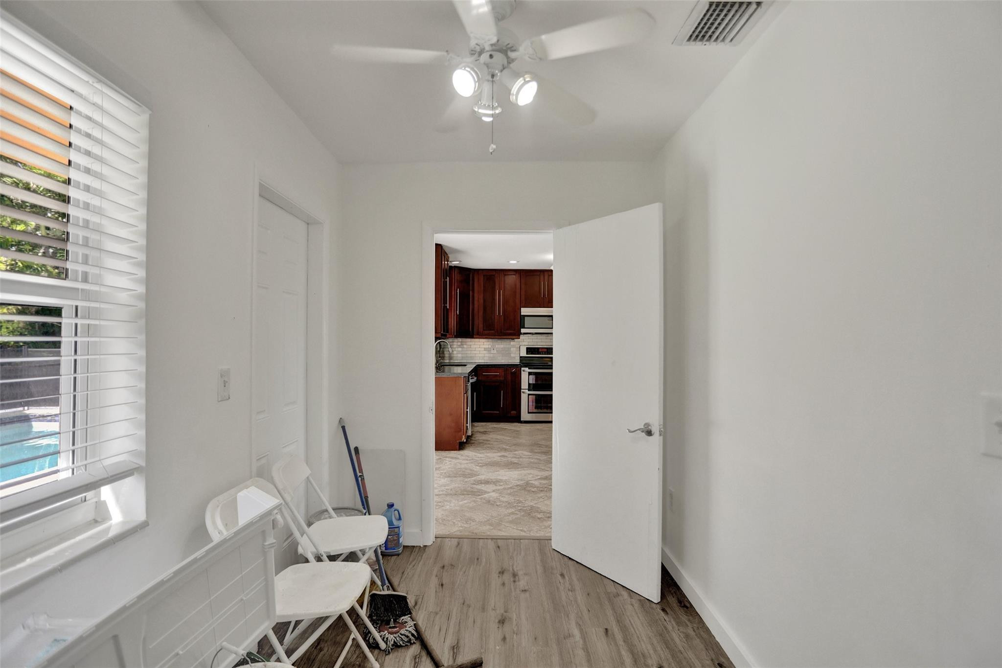 30 Ne 139th Street Property Photo 51